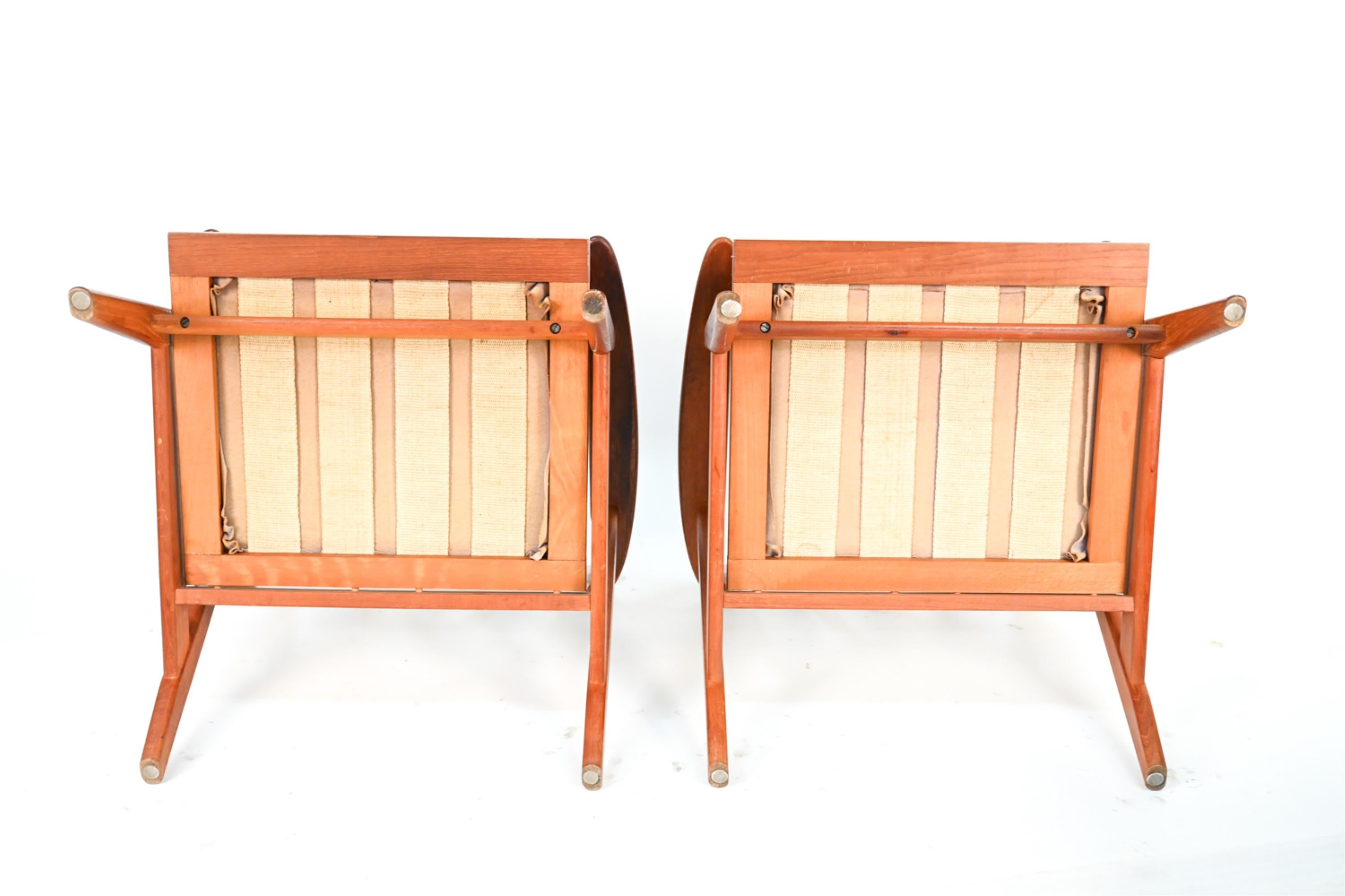 Pair of Danish Teak Easy Chairs For Sale 8
