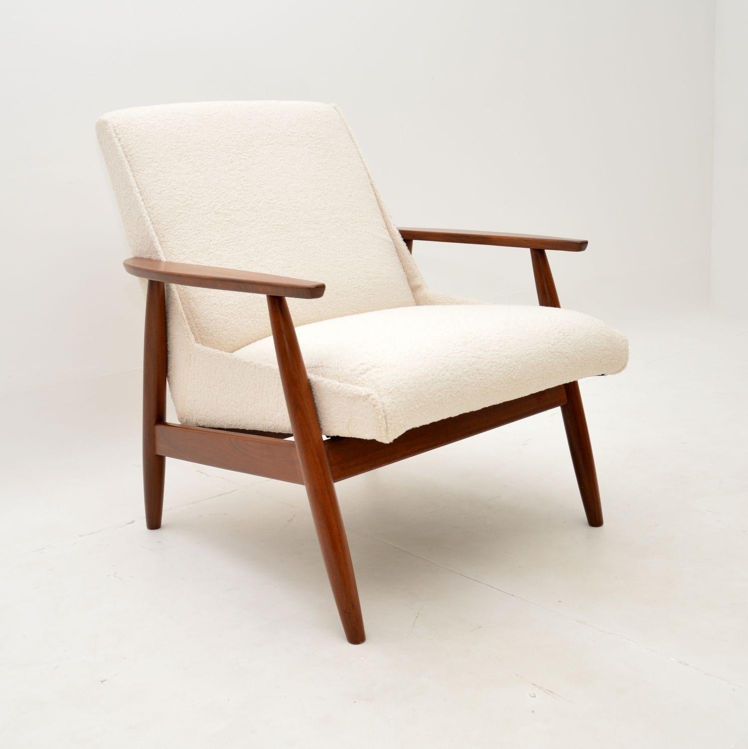 Paire de fauteuils danois vintage dans le style d'Arne Vodder Bon état - En vente à London, GB