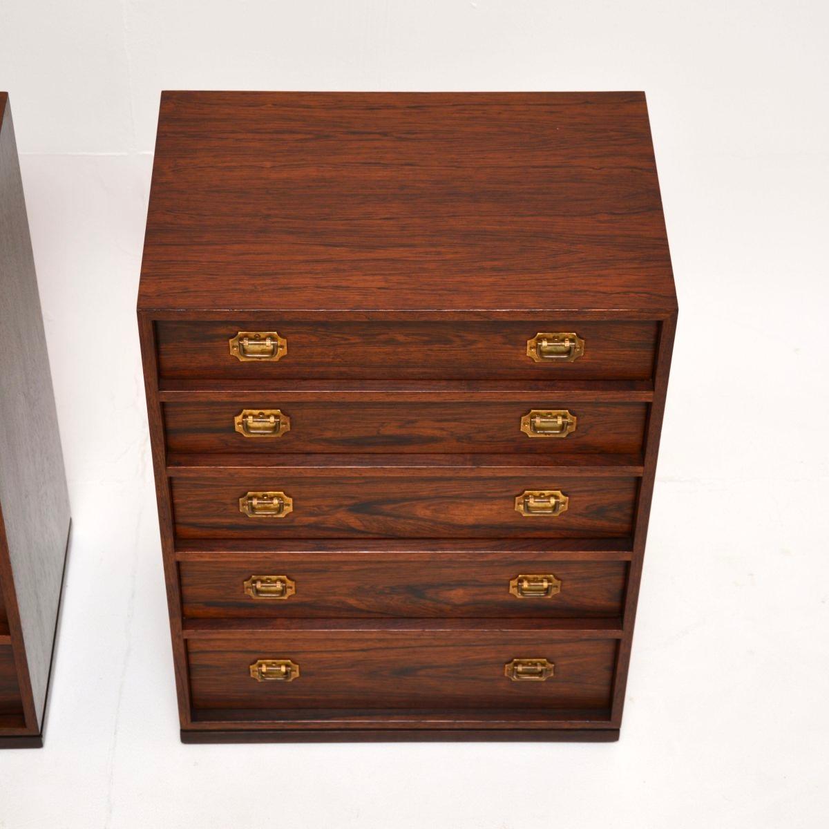 Milieu du XXe siècle Paire de commodes danoises Vintage By par Henning Korch en vente