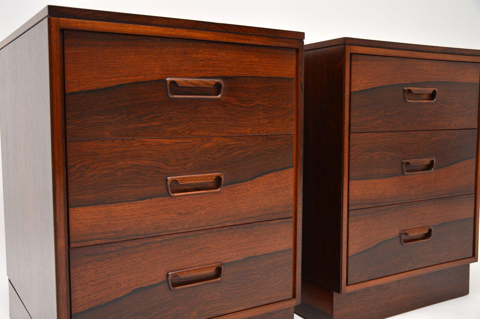 Pair of Danish Vintage Bedside Chests In Good Condition In London, GB