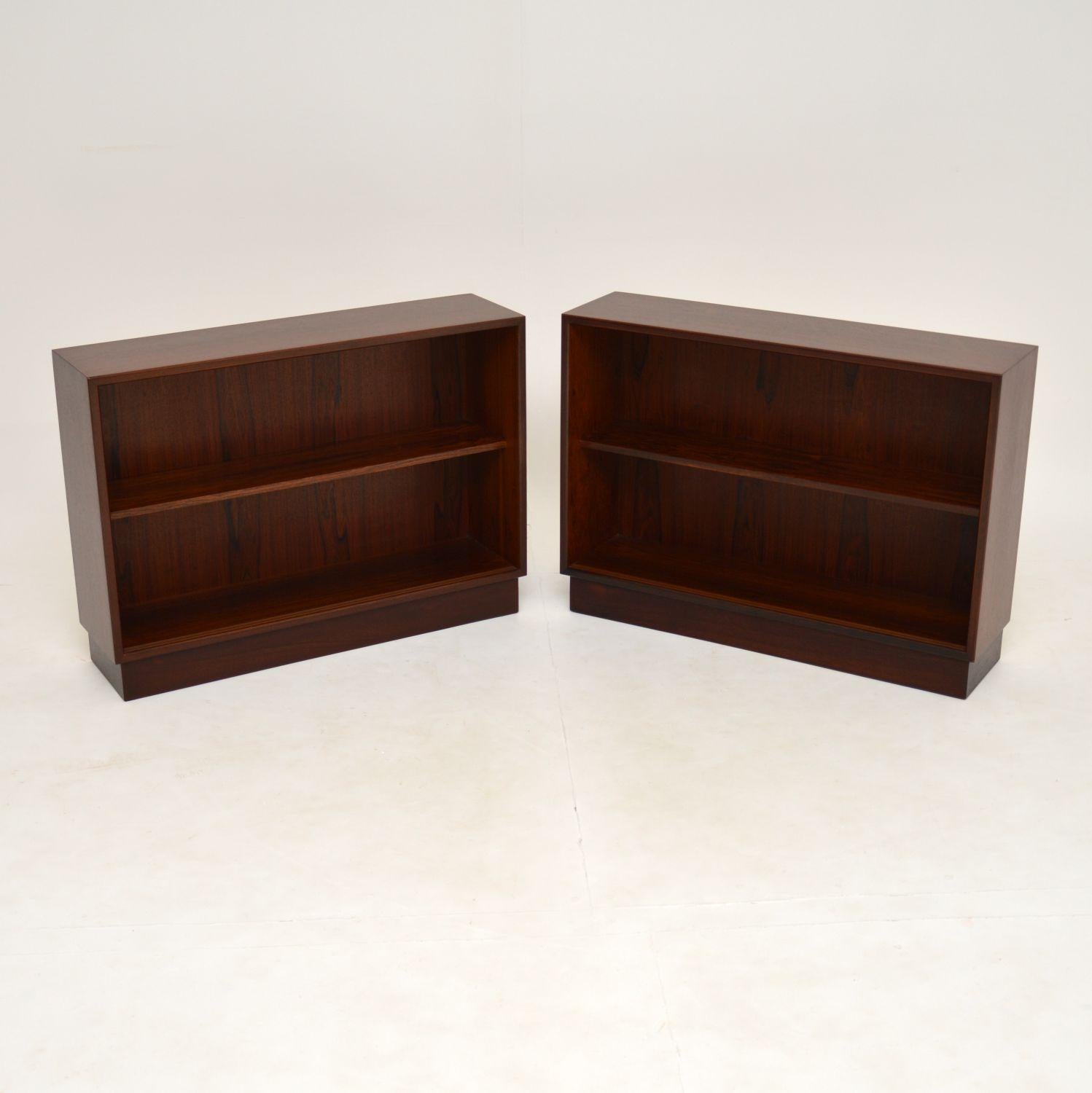 A stylish and useful pair of vintage open bookcases in wood. These were made in Denmark in the 1960’s by Randers Mobelfabrik, they were designed by Preben Sorensen.

They are of lovely quality, with beautiful rosewood all over, even on the inside.