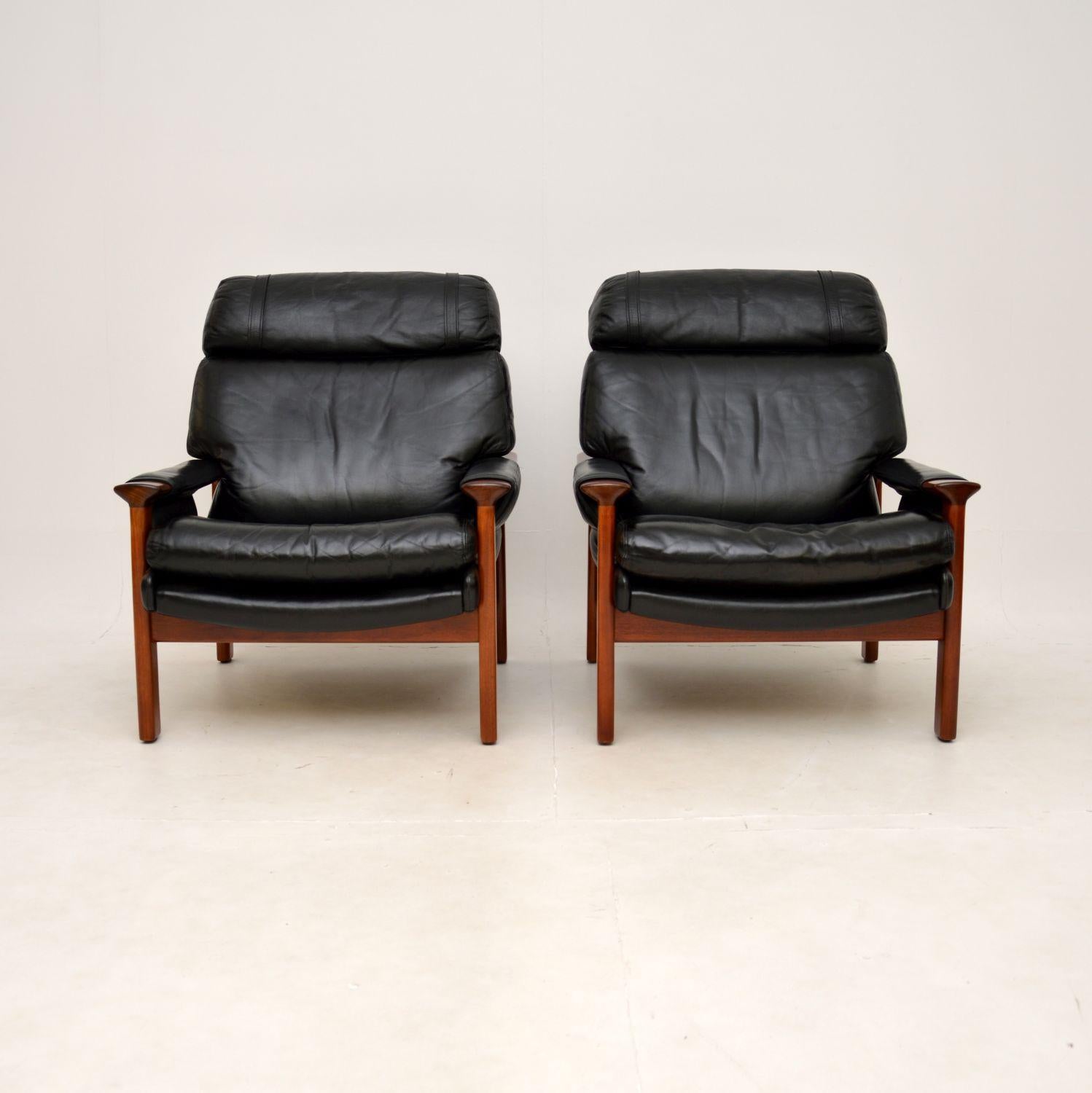 Mid-Century Modern Pair of Danish Vintage Leather Armchairs