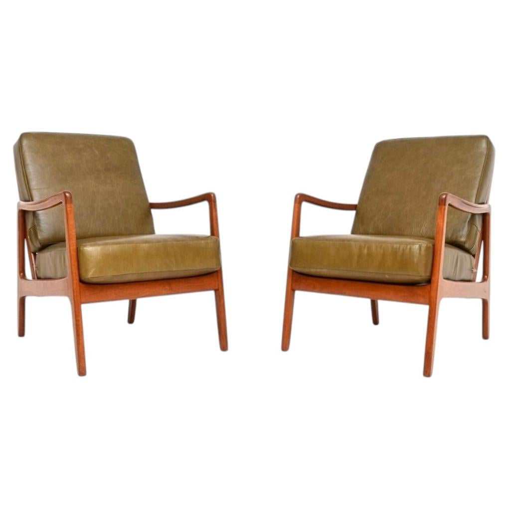 Pair of Danish Vintage Teak and Leather Armchairs by Ole Wanscher For Sale