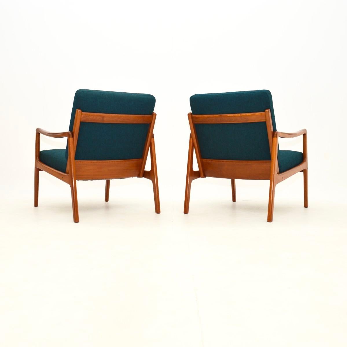Pareja de sillones daneses vintage de teca de Ole Wanscher Danés en venta