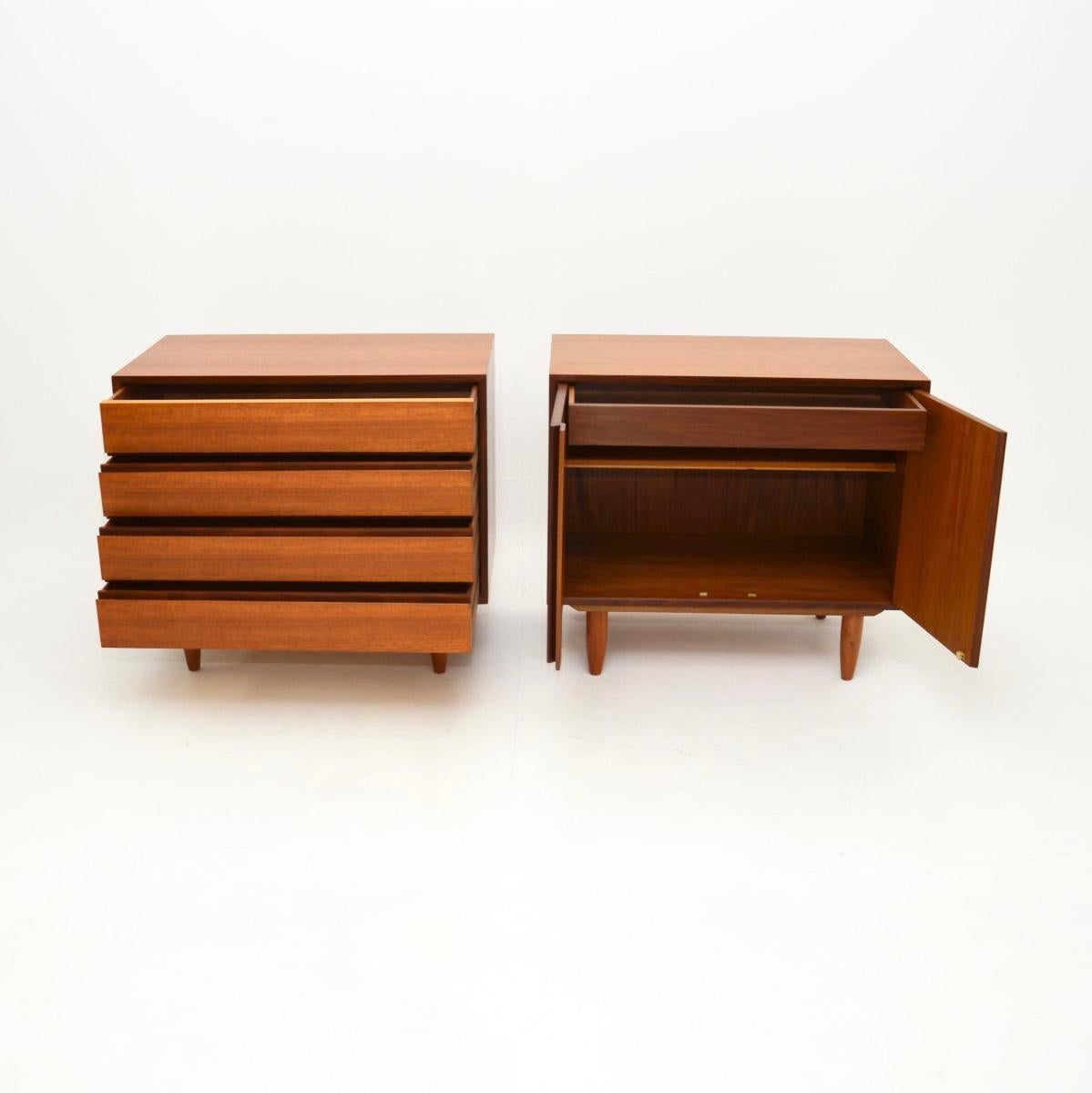 Pair of Danish Vintage Teak Cabinets / Sideboard by Poul Cadovius In Good Condition For Sale In London, GB