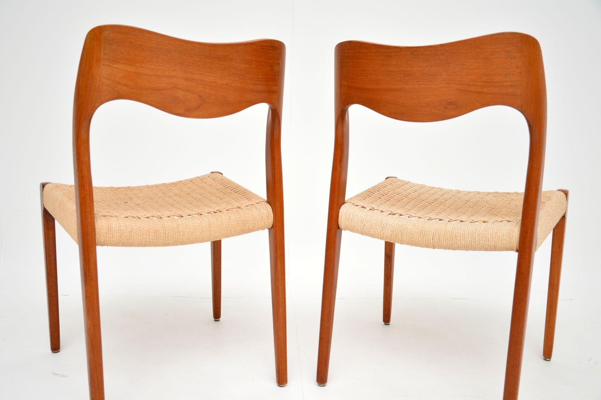 Pair of Danish Vintage Teak Model 71 Chairs by Niels Moller 4