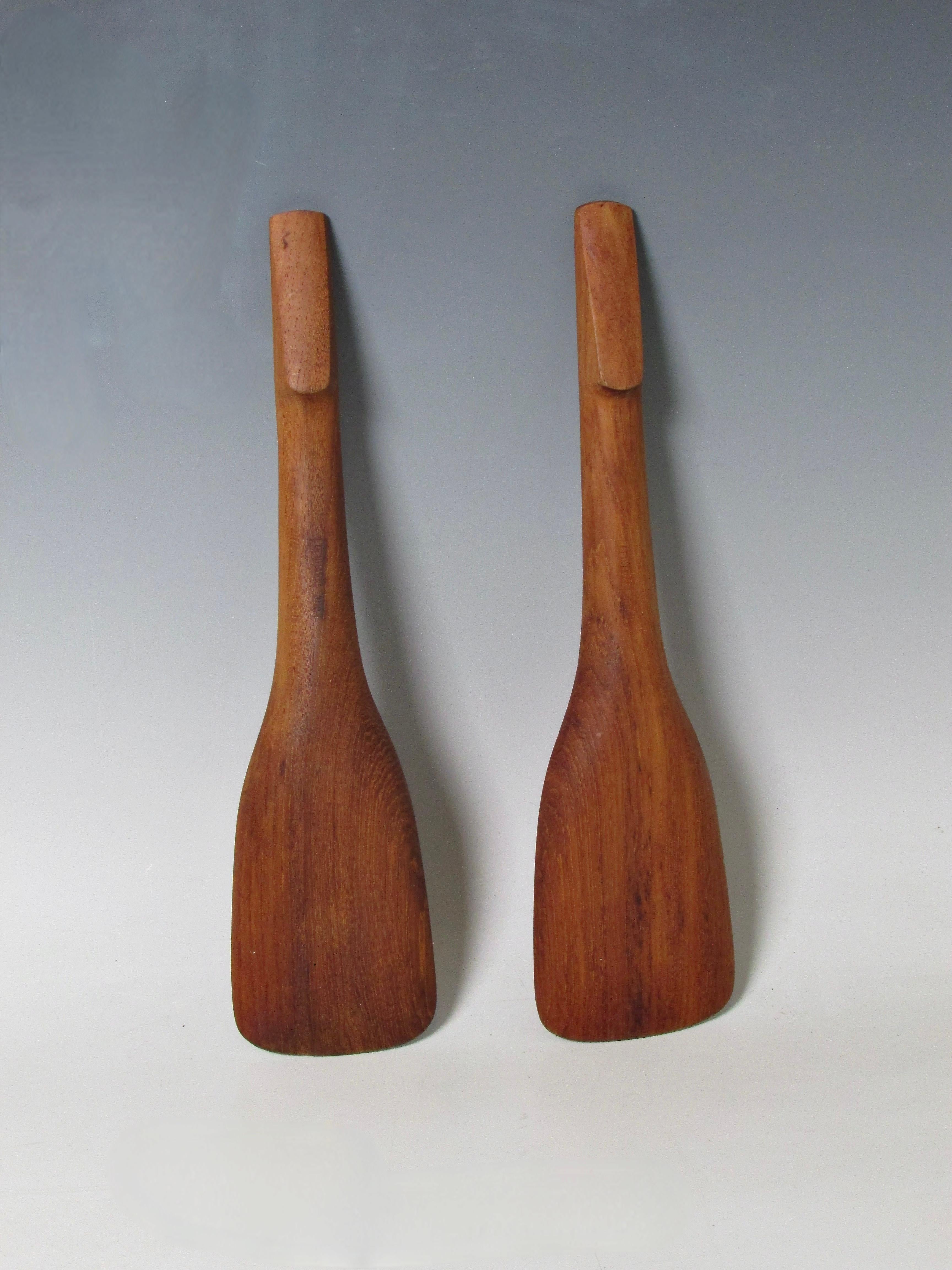 Pair of Dansk solid teak salad servers marked JHQ Denmark For Sale 3