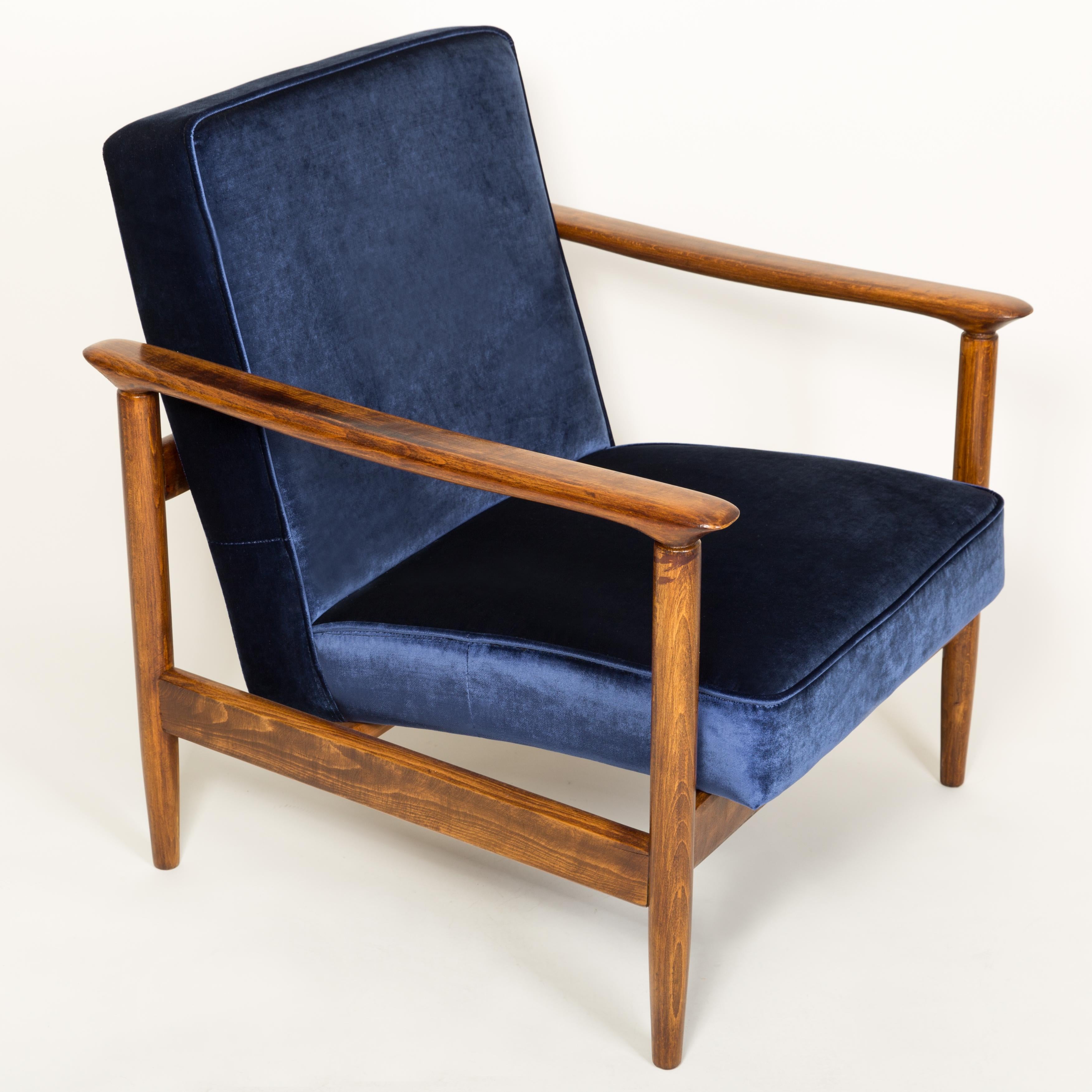 20th Century Pair of Dark Blue Velvet Armchairs, Designed by Edmund Homa, 1960s For Sale