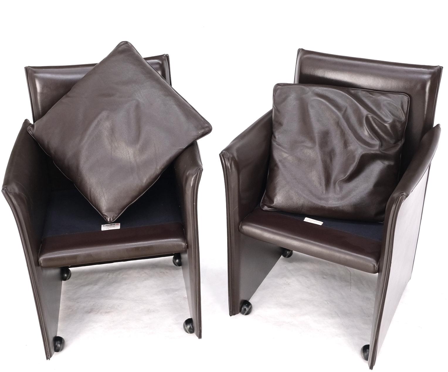 Pair of Dark Brown Plum Leather Break Side Chairs Mario Bellini for Cassina Mint For Sale 5