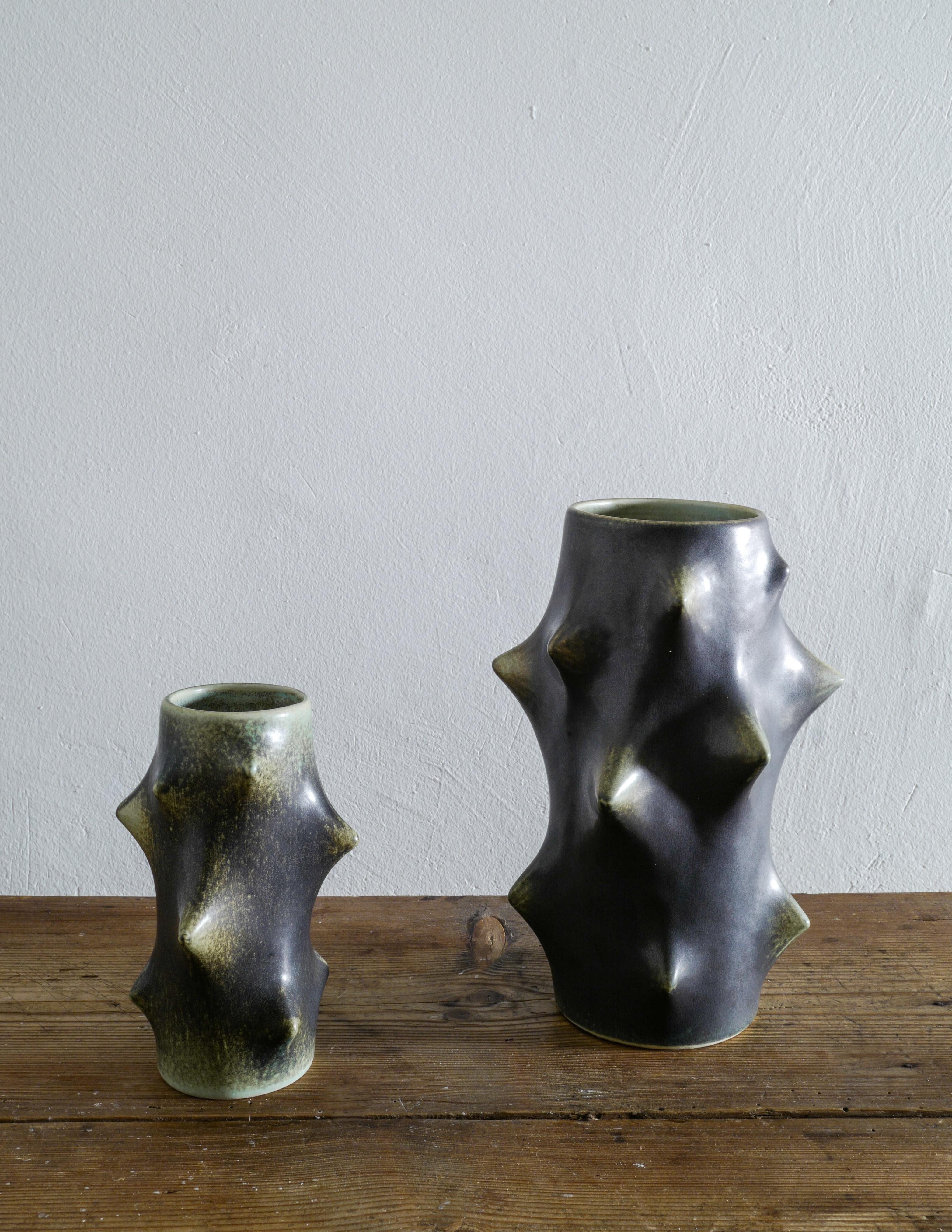 Pair of Dark Green Knud Basse Thorn Vases Produced by Michael Andersen, Denmark For Sale 1