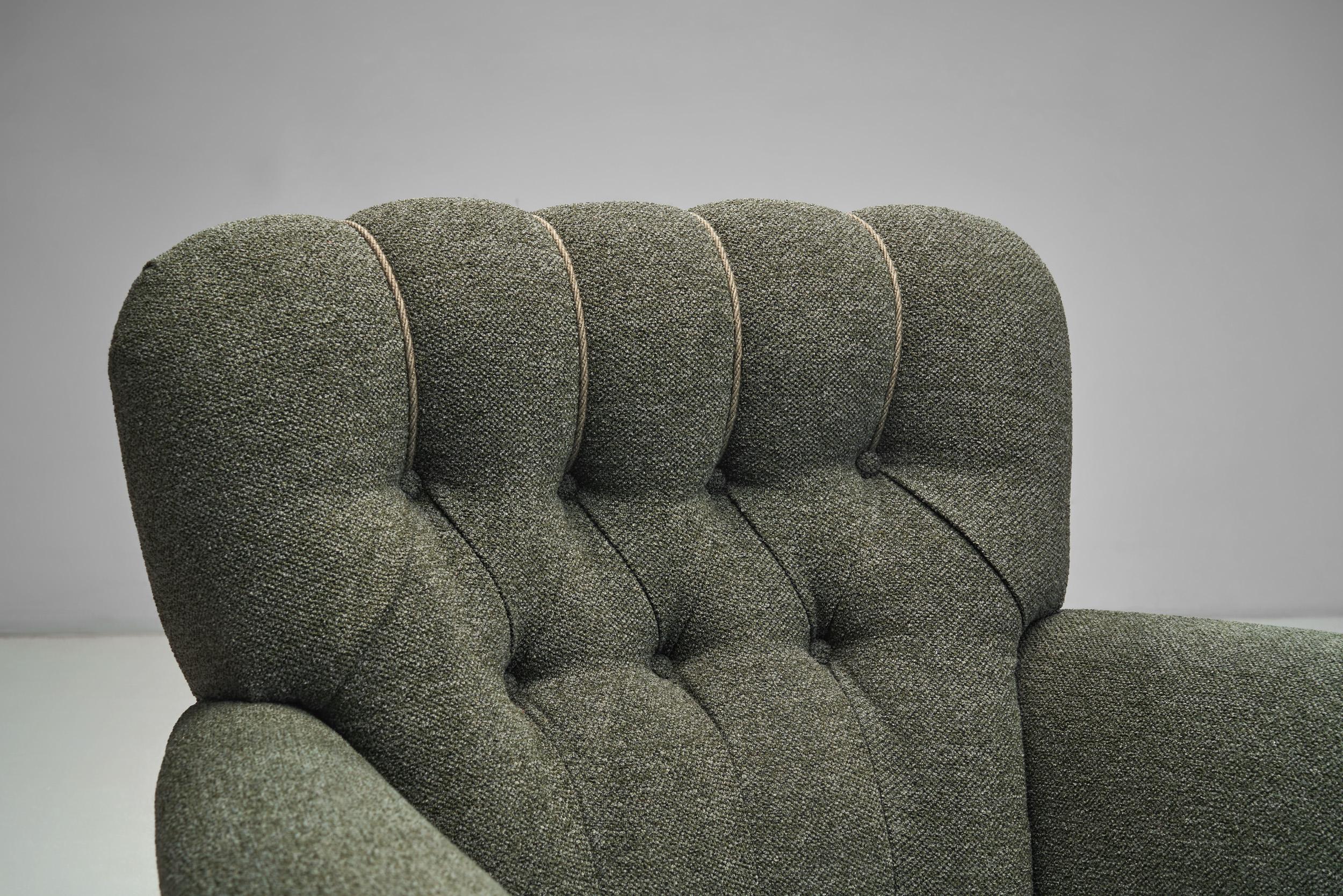 Tissu Paire de fauteuils tapissés vert foncé, Scandinavie 1950s en vente