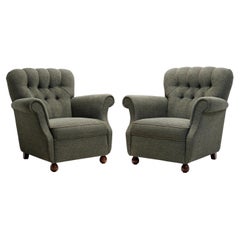 Pareja de sillones tapizados en verde oscuro, Escandinavia Años 50