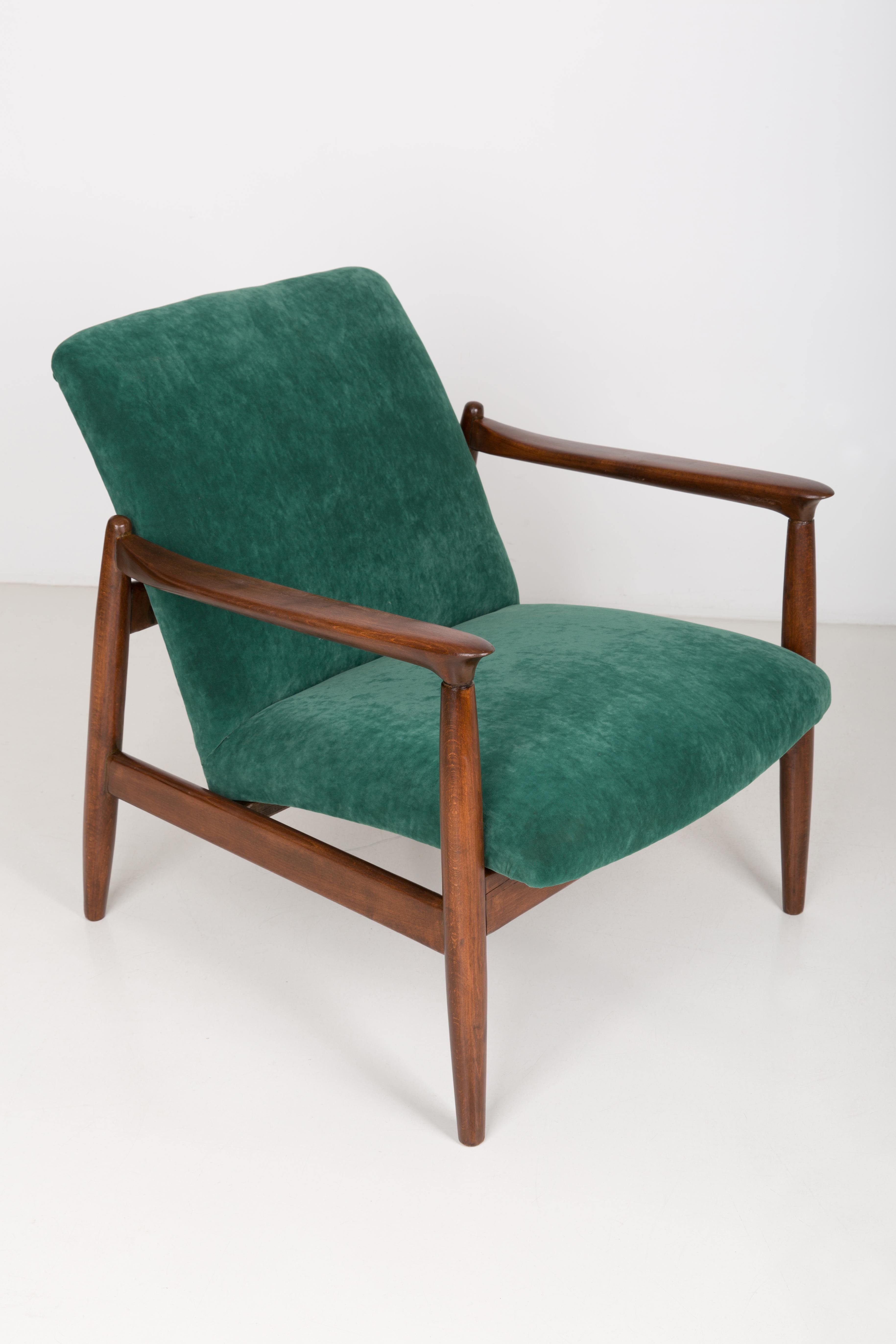 Mid-Century Modern Pair of Dark Green Velvet Armchairs, Edmund Homa, 1960s For Sale