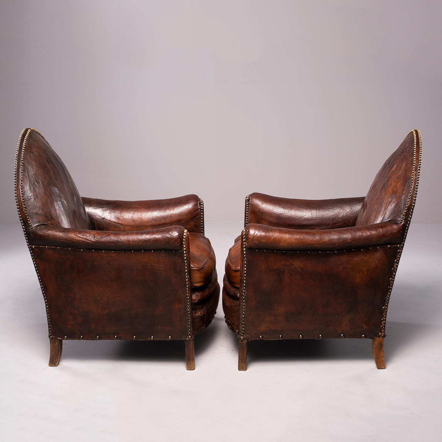 Pair of Dark Leather French Art Deco Club Chairs in Original Condition In Good Condition In Troy, MI