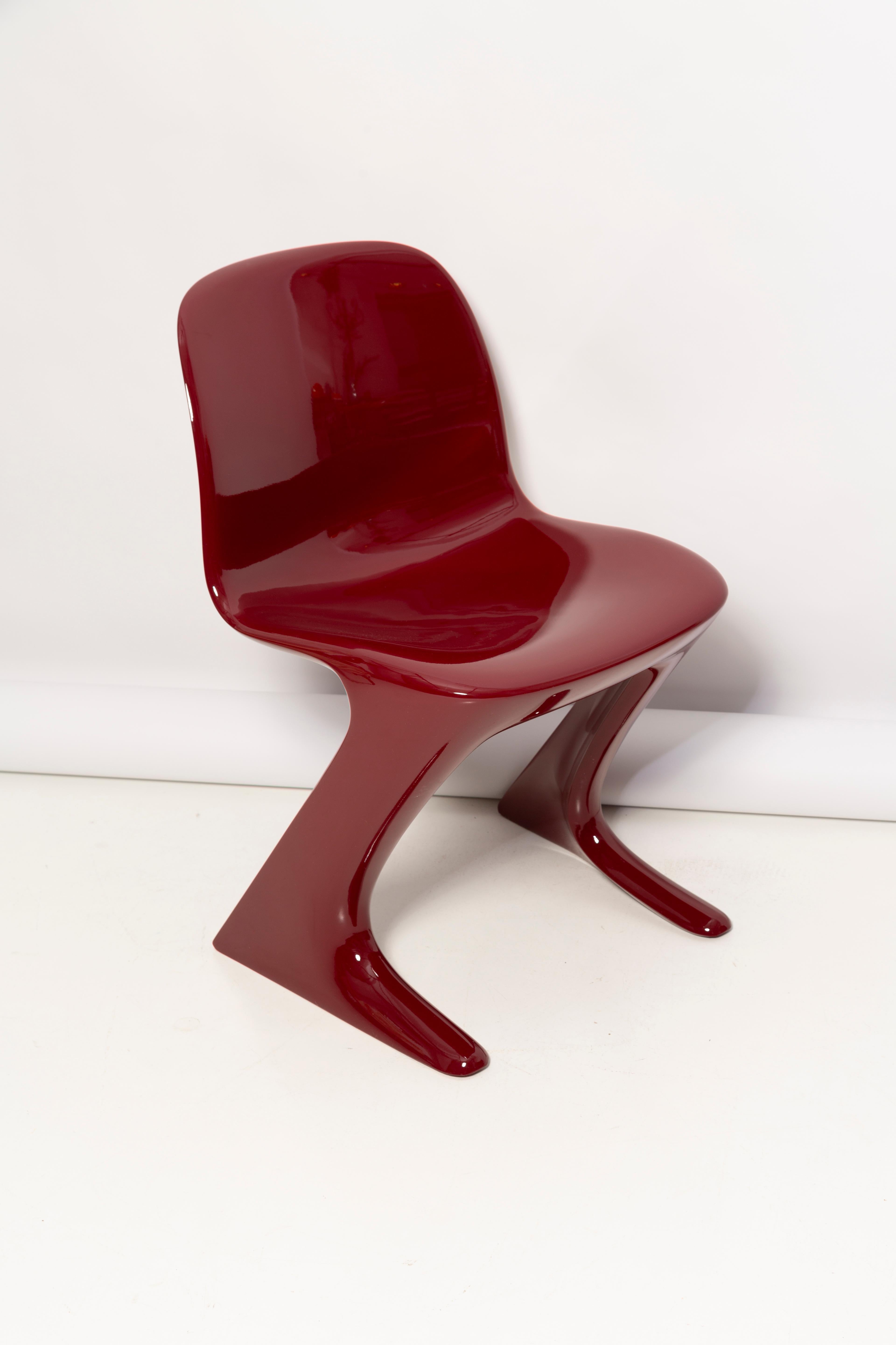 Pair of Dark Red Wine Kangaroo Chairs Designed by Ernst Moeckl, Germany, 1968 In Excellent Condition For Sale In 05-080 Hornowek, PL
