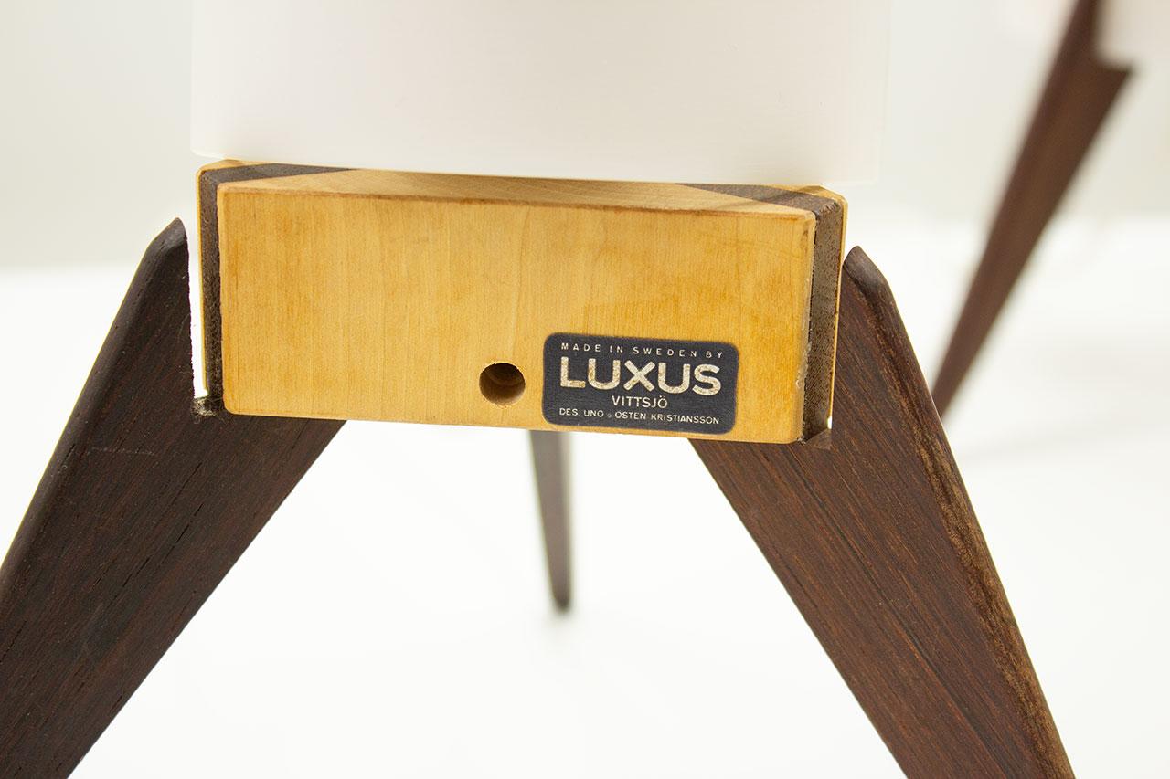 Paar Tischlampen aus dunklem Holz und Acryl mit Rakete von Luxus, Schweden, 1960er Jahre (20. Jahrhundert)