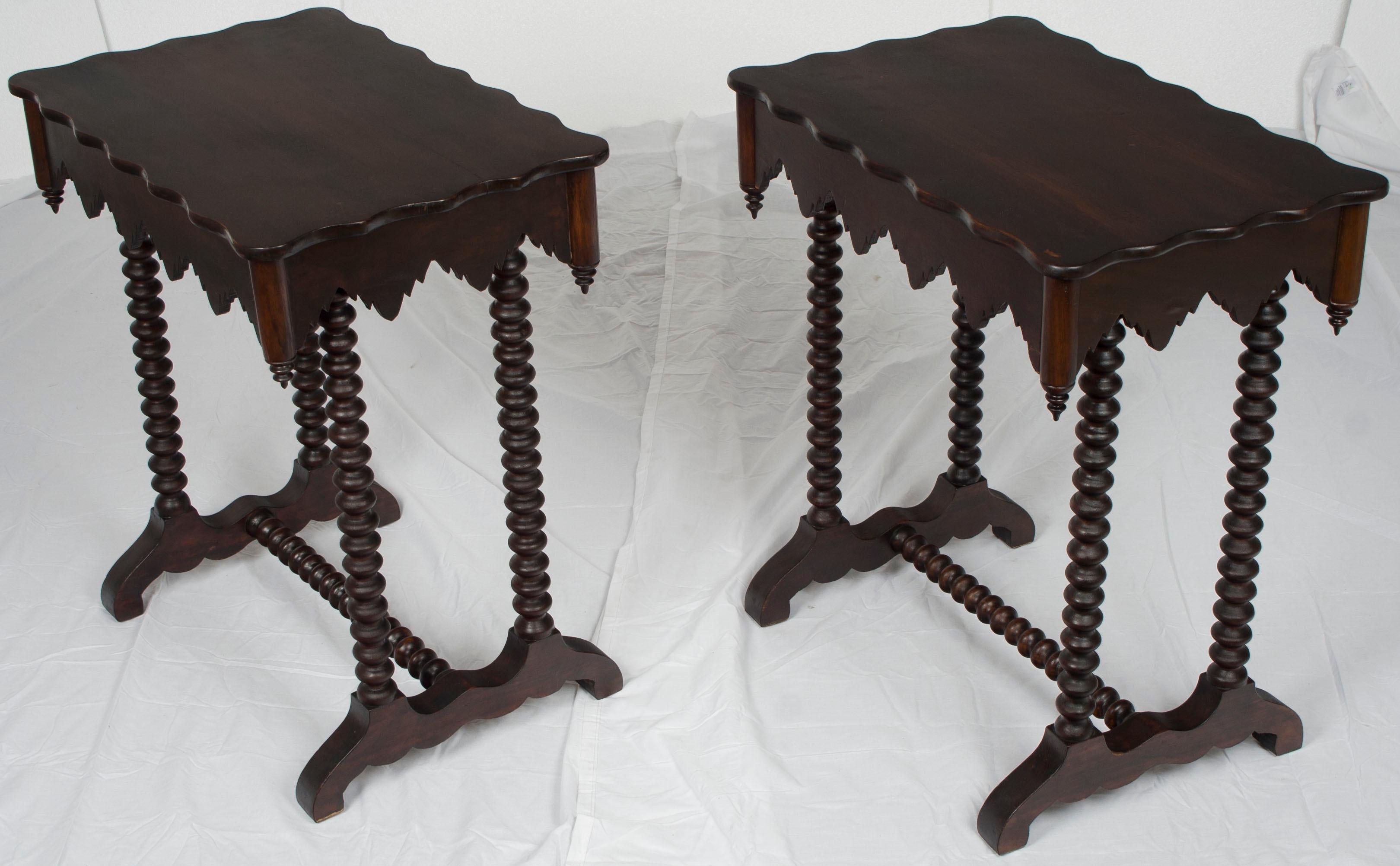 Pair of Dark Wood Twist Leg Matching Gothic Style End Tables with Drawers In Distressed Condition In Atlanta, GA