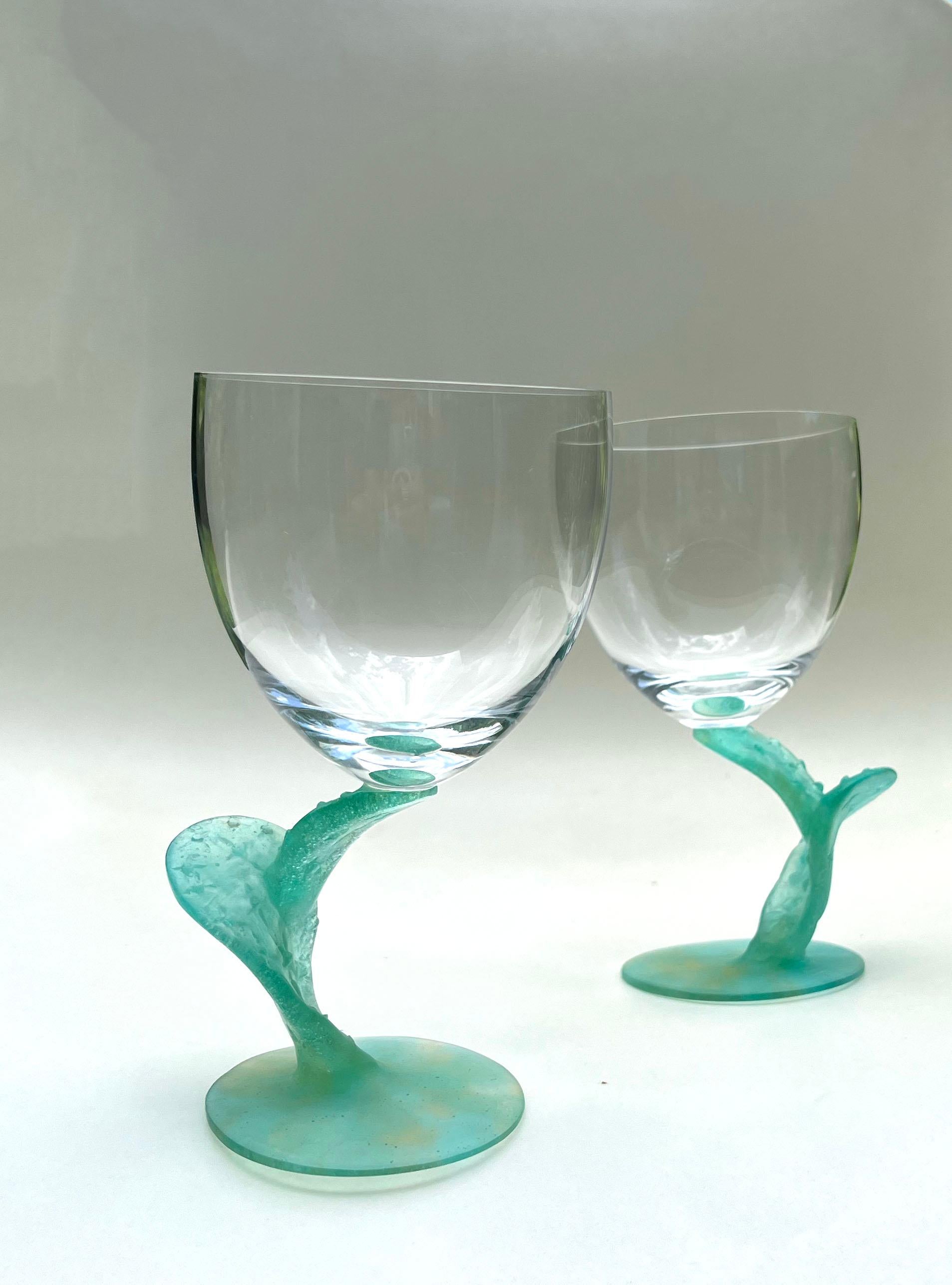 Ensemble de 2 gobelets à cactus Daum Pâte-de-Verre
Conçu par Hilton McConnico, 20e siècle
Chacune est signée Hilton McConnico, avec l'inscription Daum France sur la face inférieure.
 