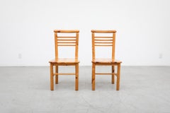 1960's Daumiller Style Solid Pine Ladder Back Dining Side Chairs Pair