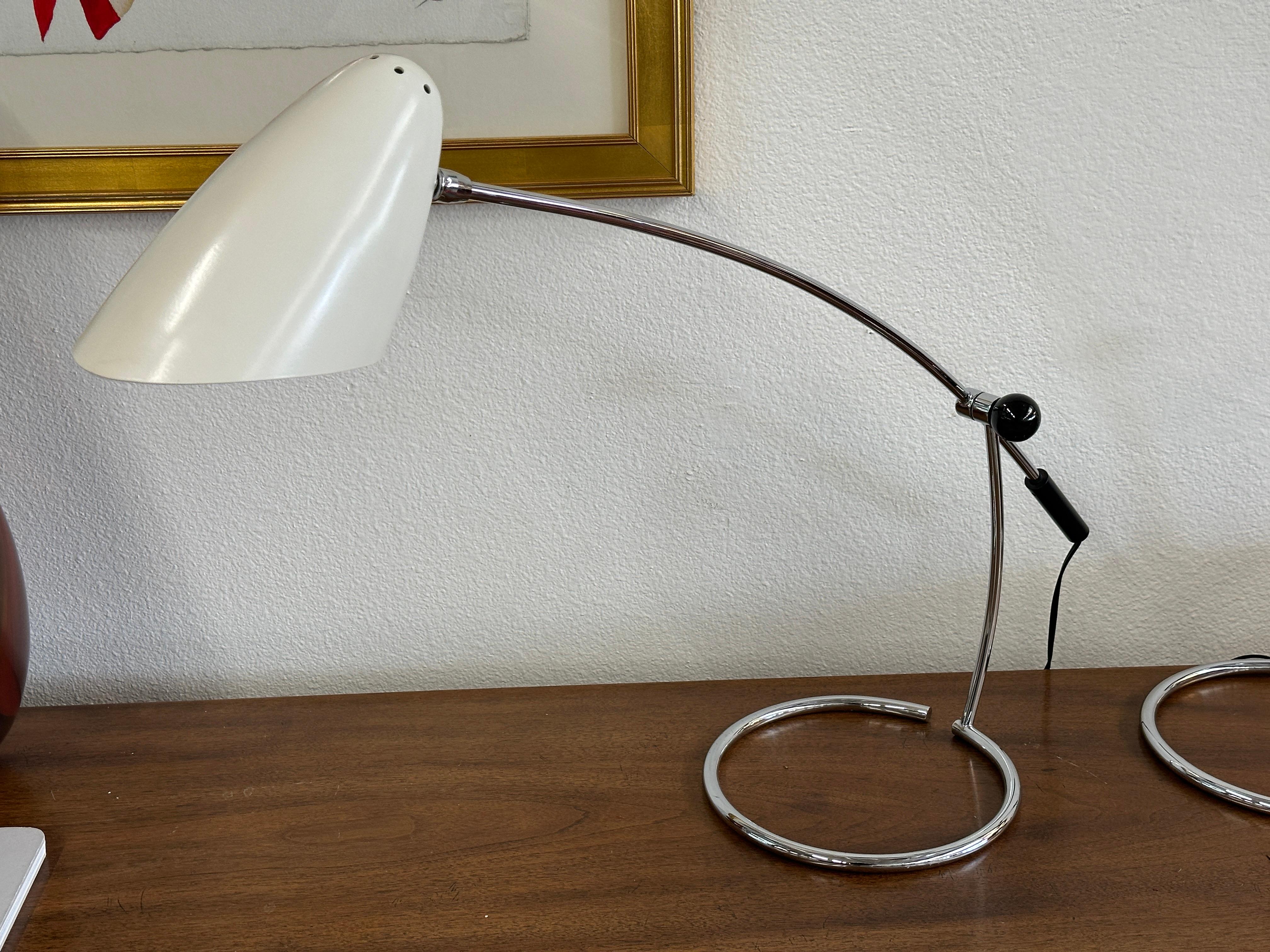 Américain Paire de lampes de table David Weeks n° 109 Bullet en vente