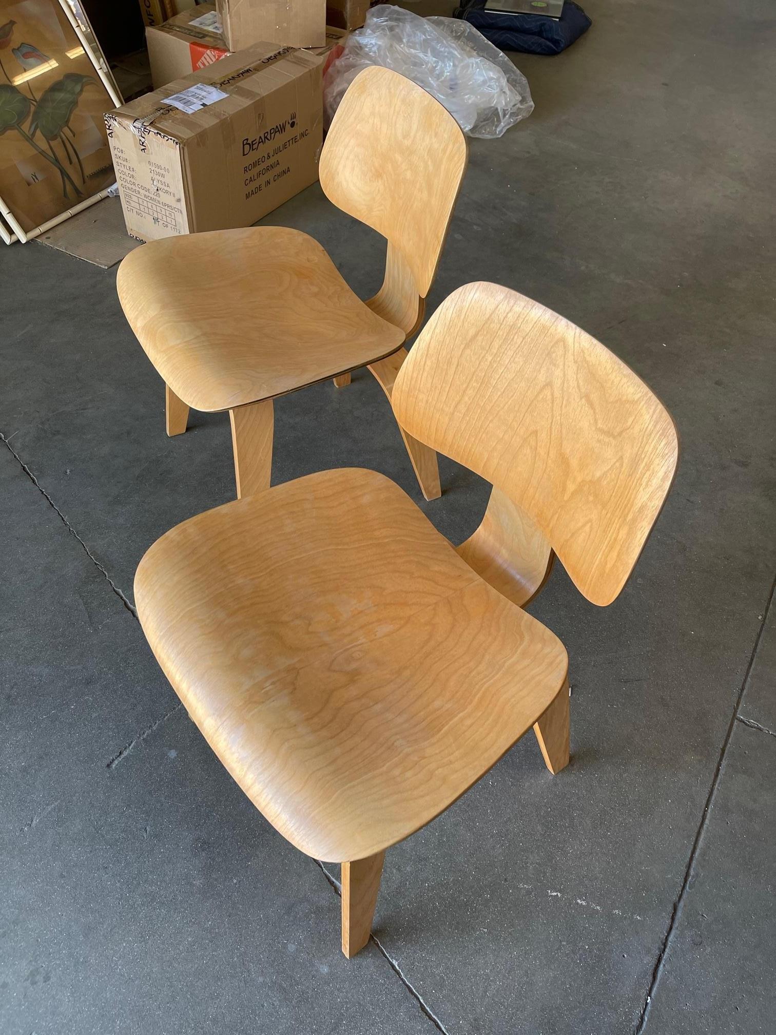 Pair of DCW Lounge Chairs for Herman Miller by Charles and Ray Eames, 1948 2