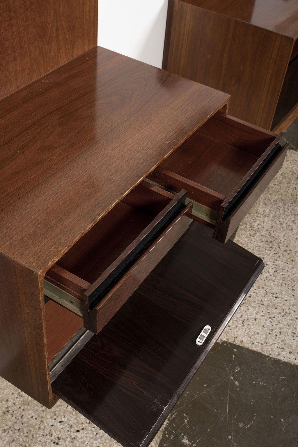 Pair of De Coene Wall-Mounted Bedside Tables in Walnut and Rosewood In Good Condition For Sale In Houston, TX