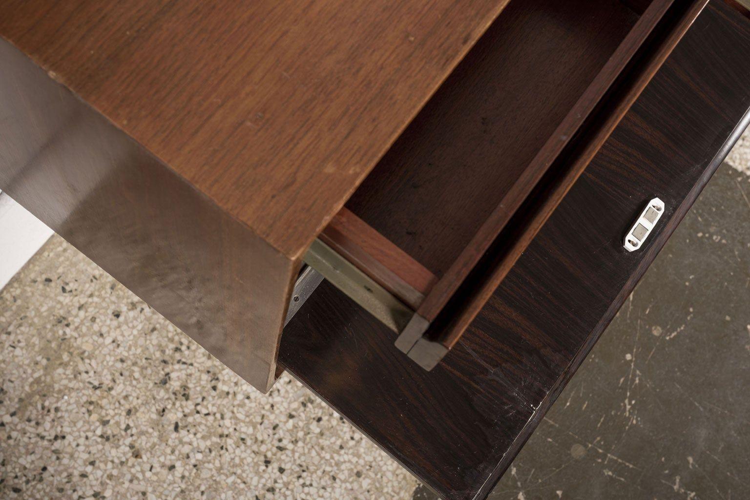 20th Century Pair of De Coene Wall-Mounted Bedside Tables in Walnut and Rosewood For Sale