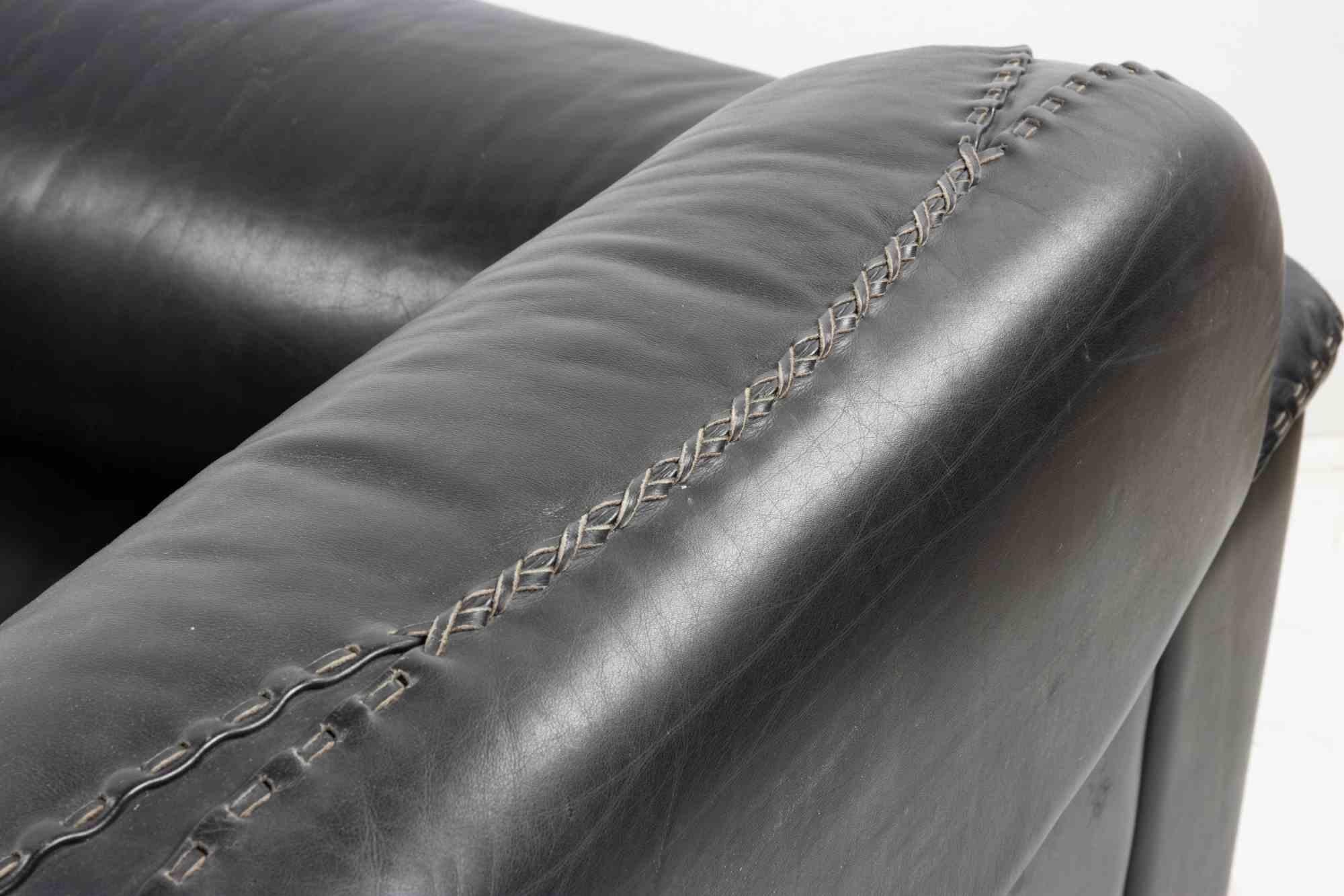 Pair of De Sede Black Leather Armchairs DS-110, 1970s For Sale 3
