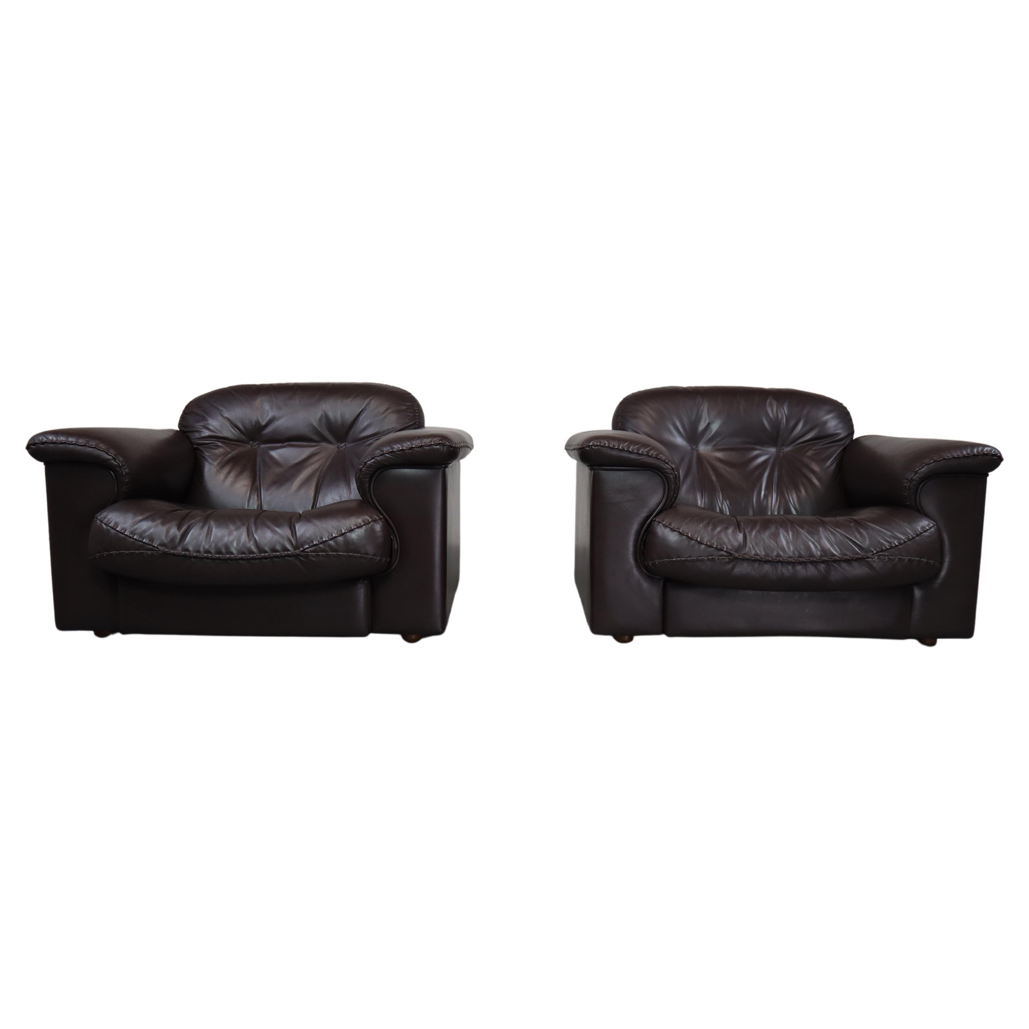 Pair of De Sede DS-101 leather lounge chairs For Sale