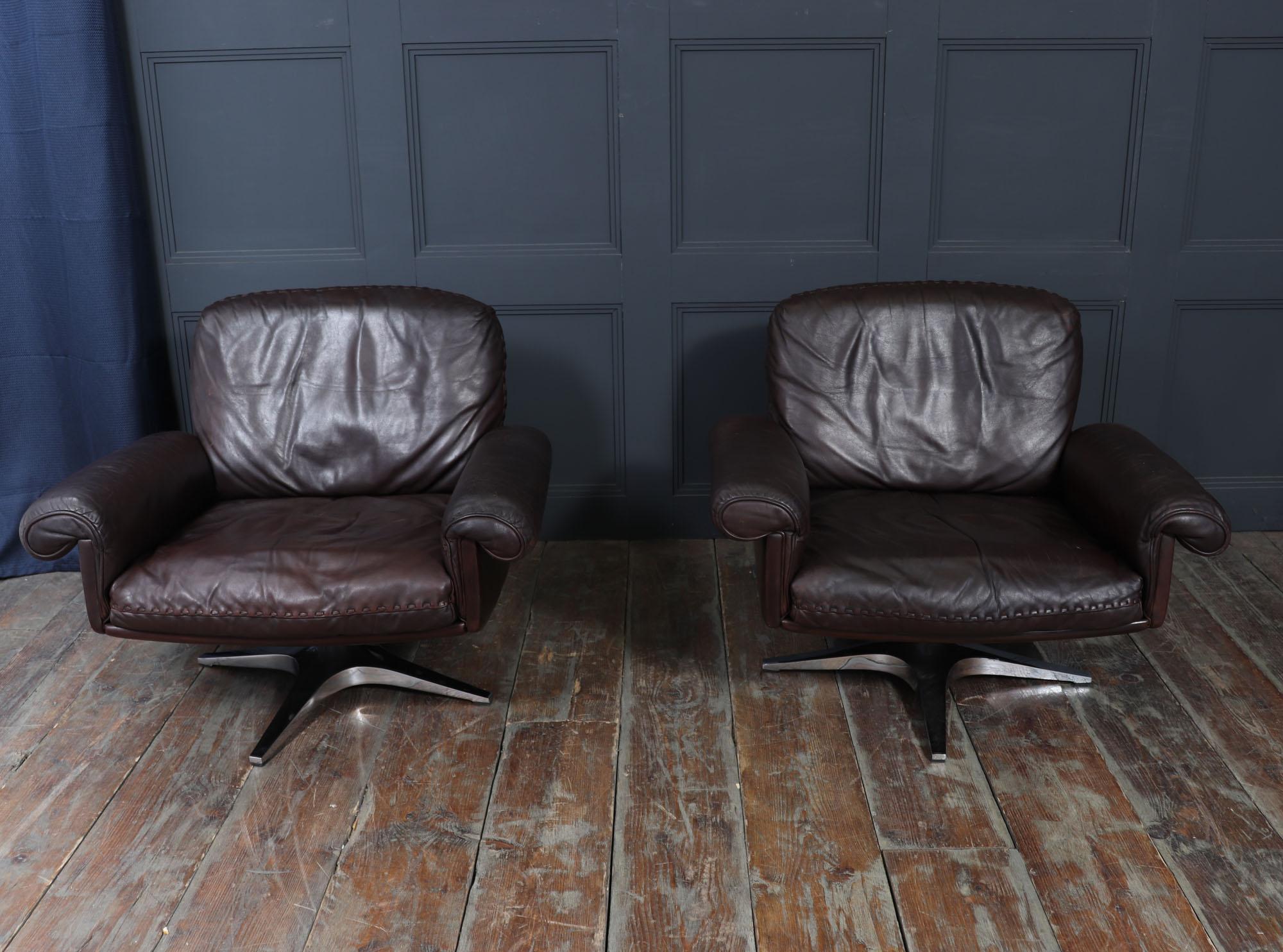 Pair of De Sede DS-31 Swivel Armchairs in Leather, Switzerland, c.1970s (Moderne der Mitte des Jahrhunderts) im Angebot