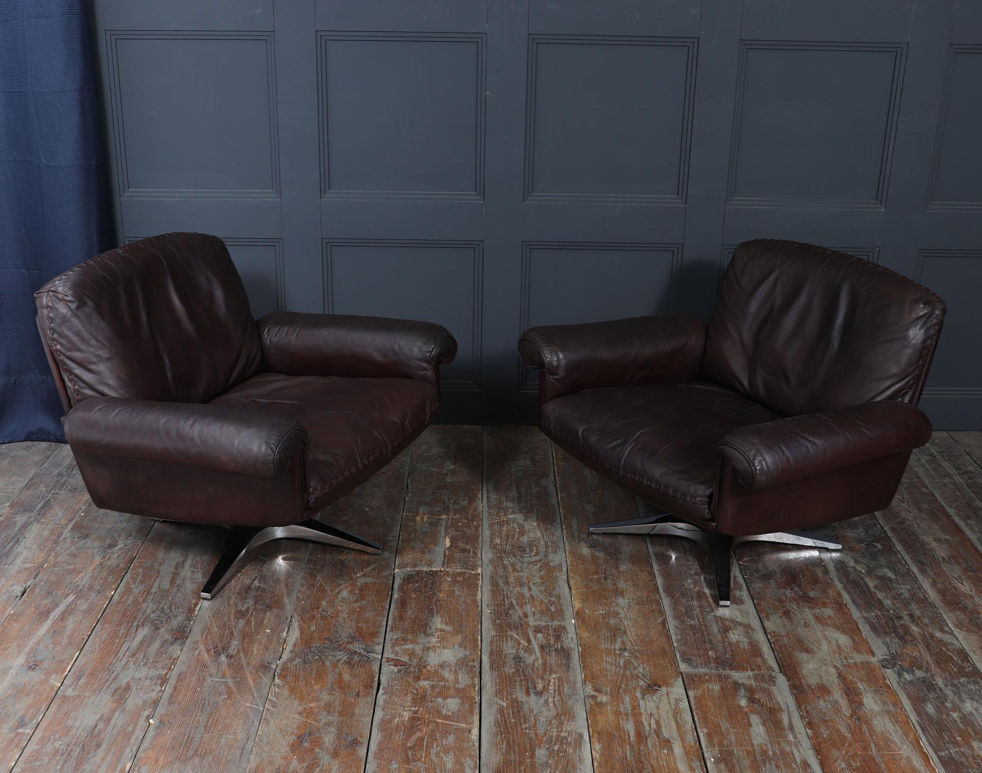 Pair of De Sede DS-31 Swivel Armchairs in Leather, Switzerland, c.1970s im Zustand „Gut“ im Angebot in Paddock Wood Tonbridge, GB