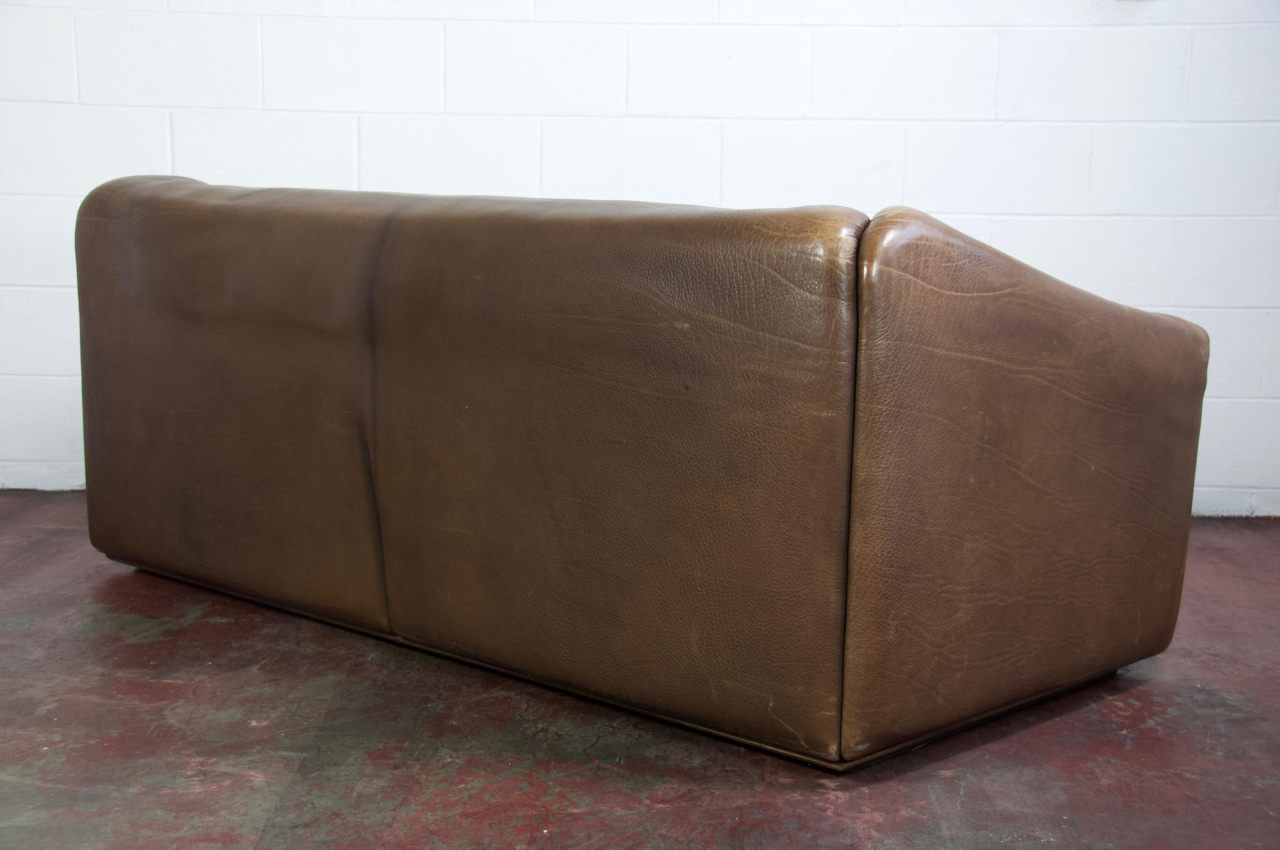 Pair of De Sede DS 47 Leather Sofa For Sale 3