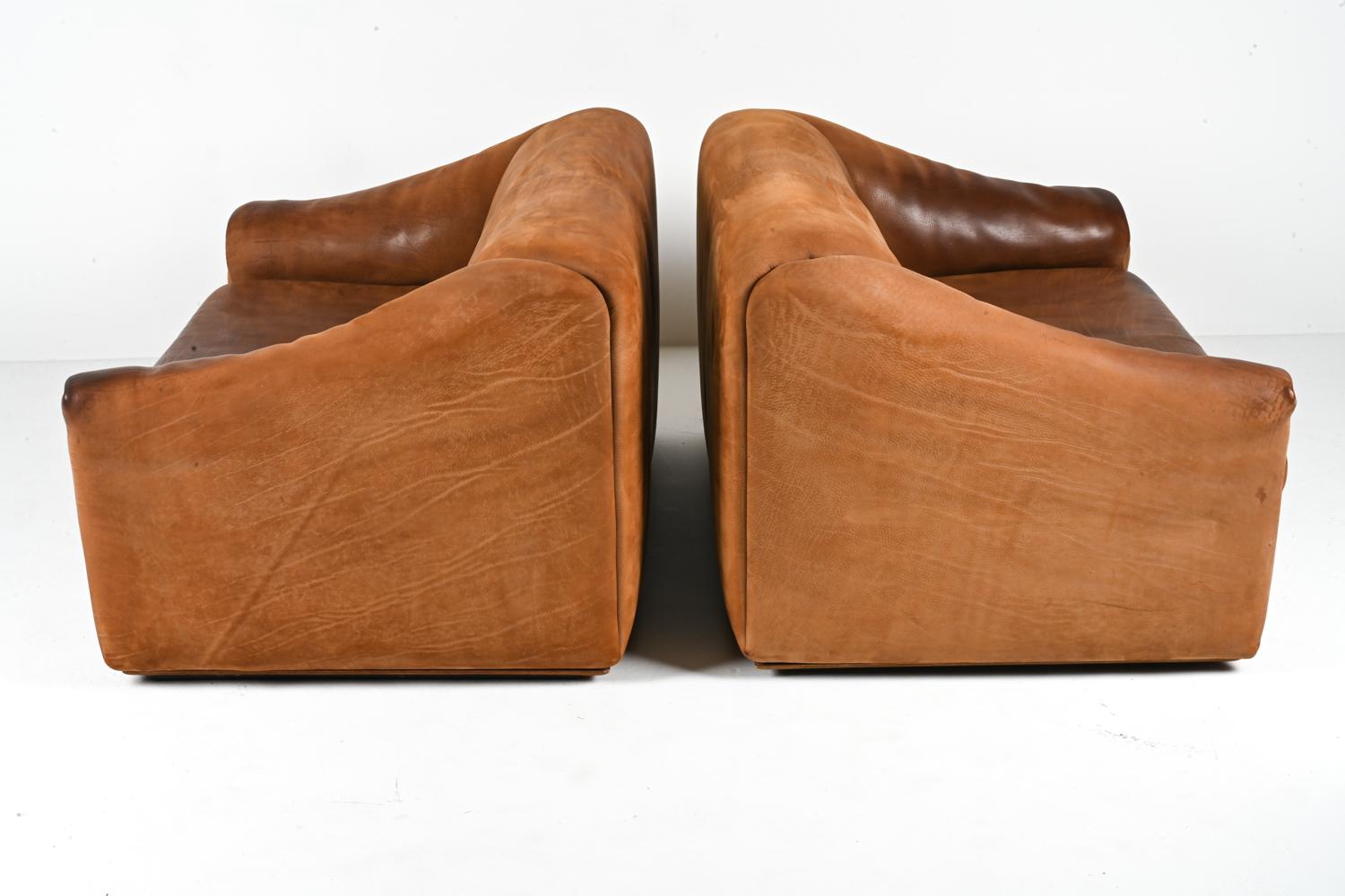 Pair of De Sede DS-47 Two-Seat Sofas in Nubuck Leather, c. 1970's For Sale 12