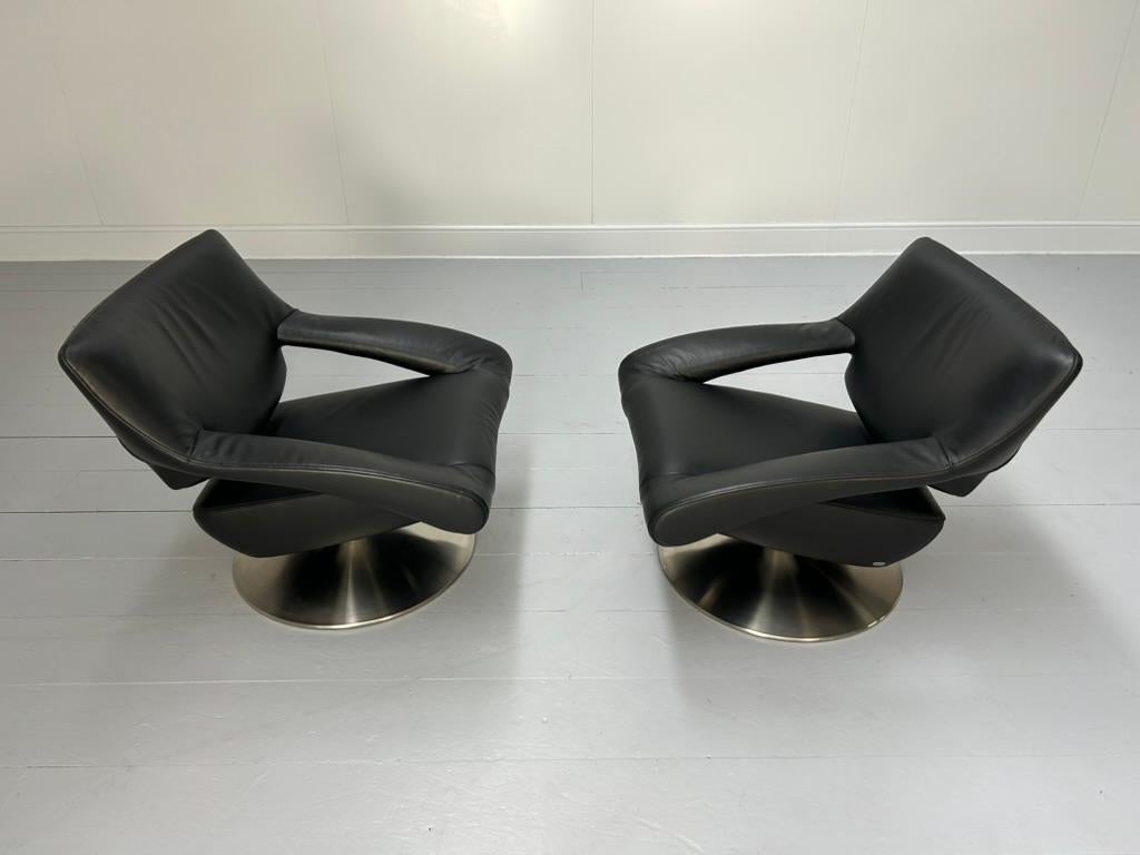 Pelle Coppia di poltrone De Sede DS255/01 - in pelle nera in vendita