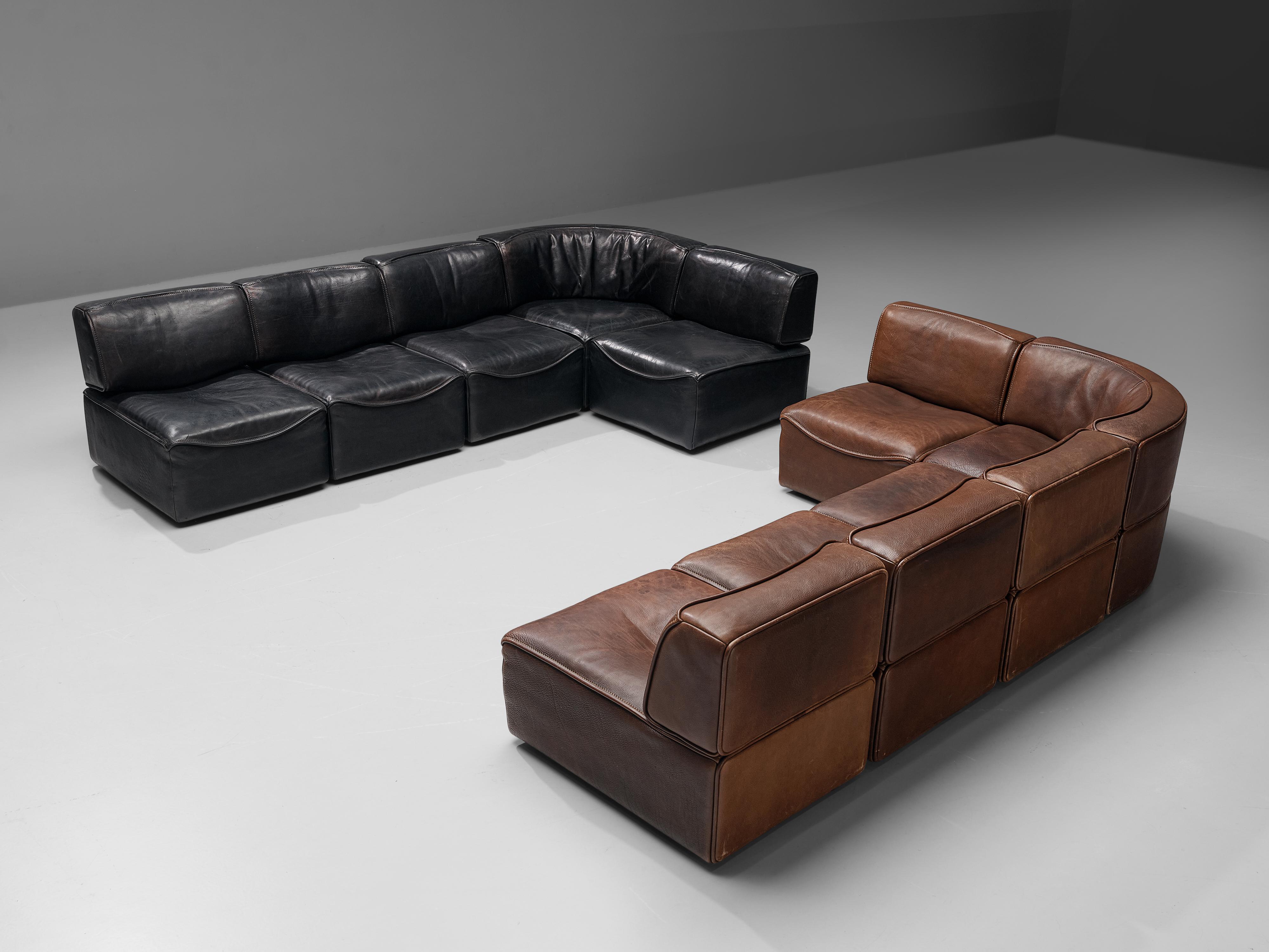 Pair of De Sede Sectional Sofas Model ‘DS15’ in Patinated Leather 8