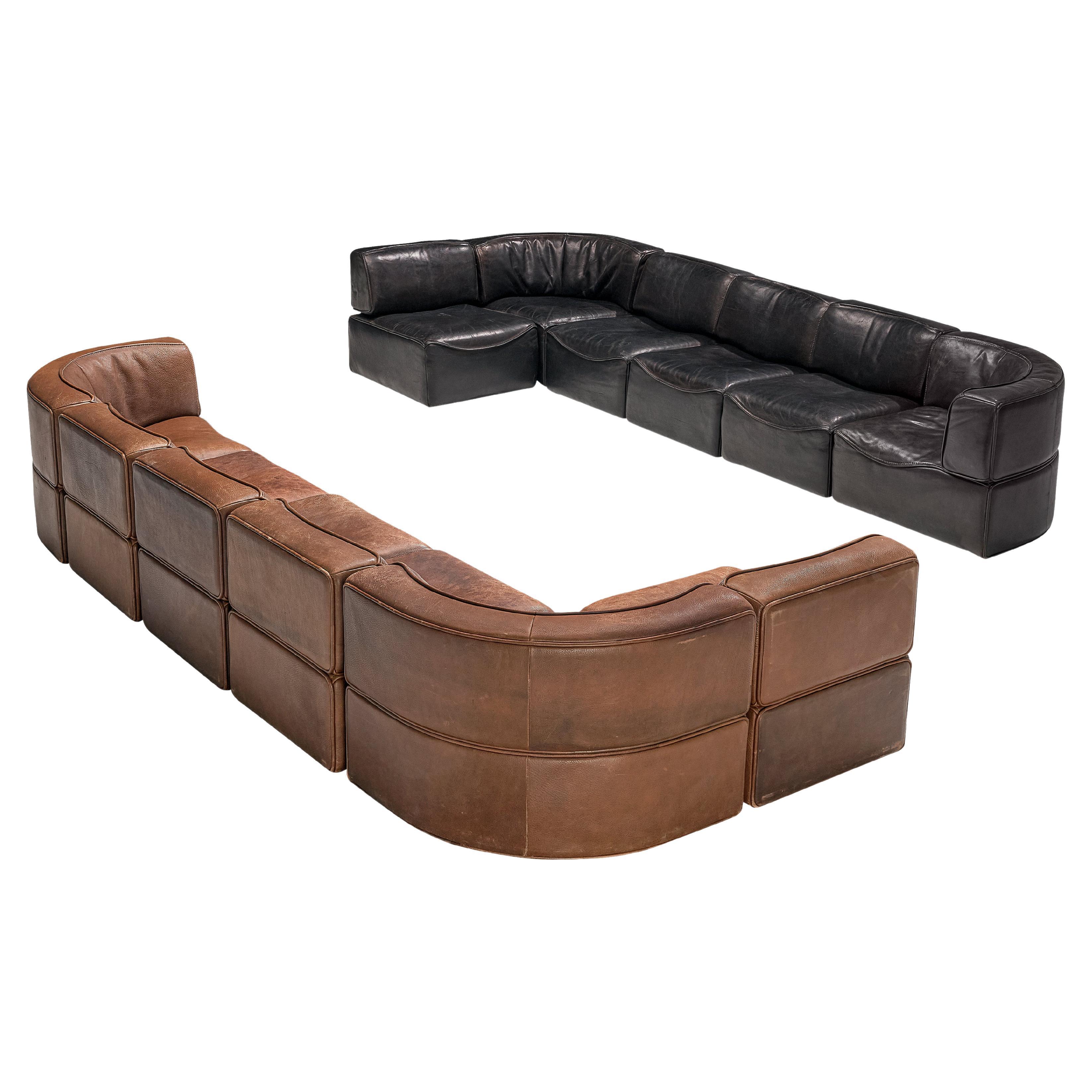 Pair of De Sede Sectional Sofas Model ‘DS15��’ in Patinated Leather