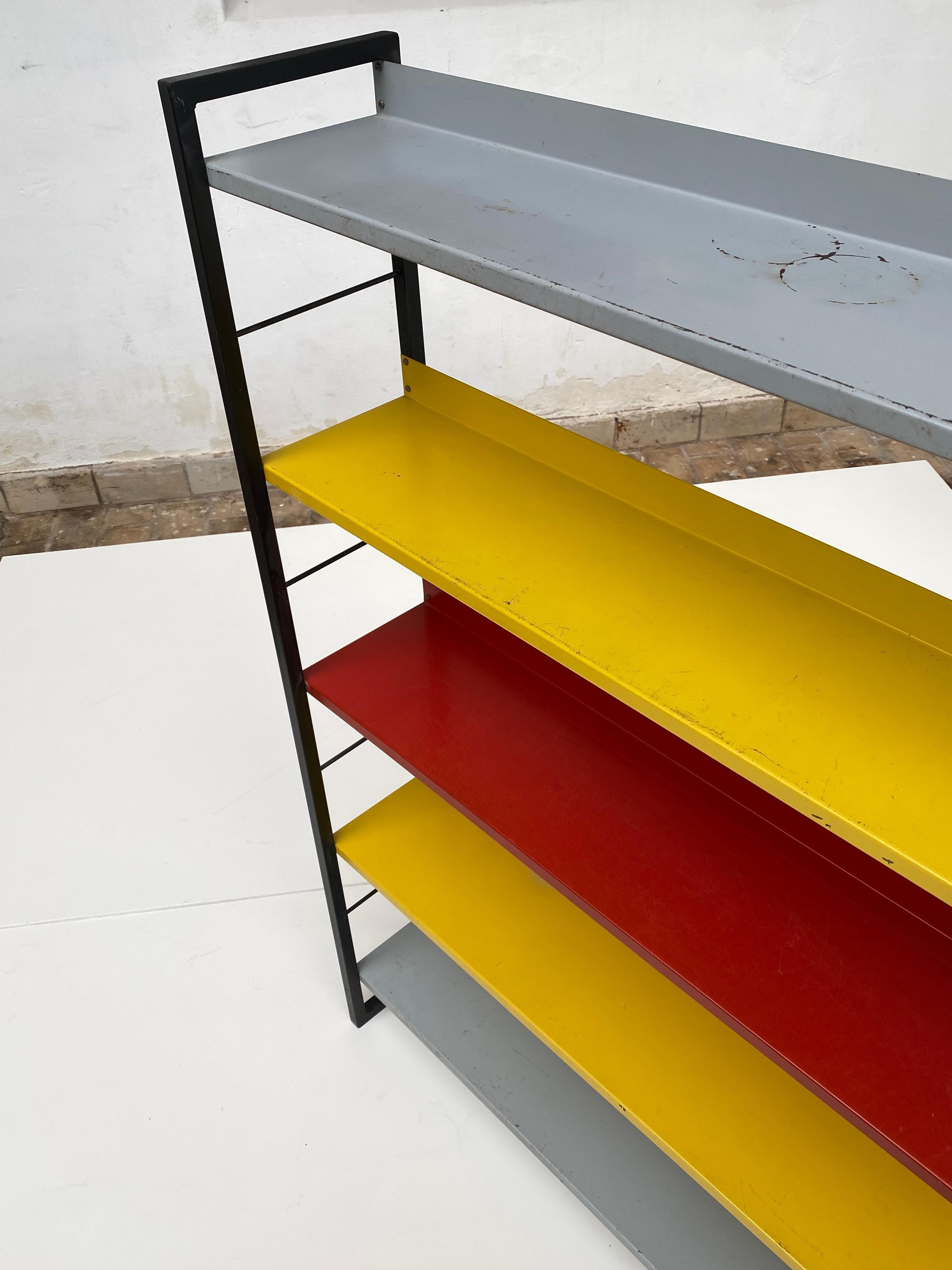 Paar von De Stijl