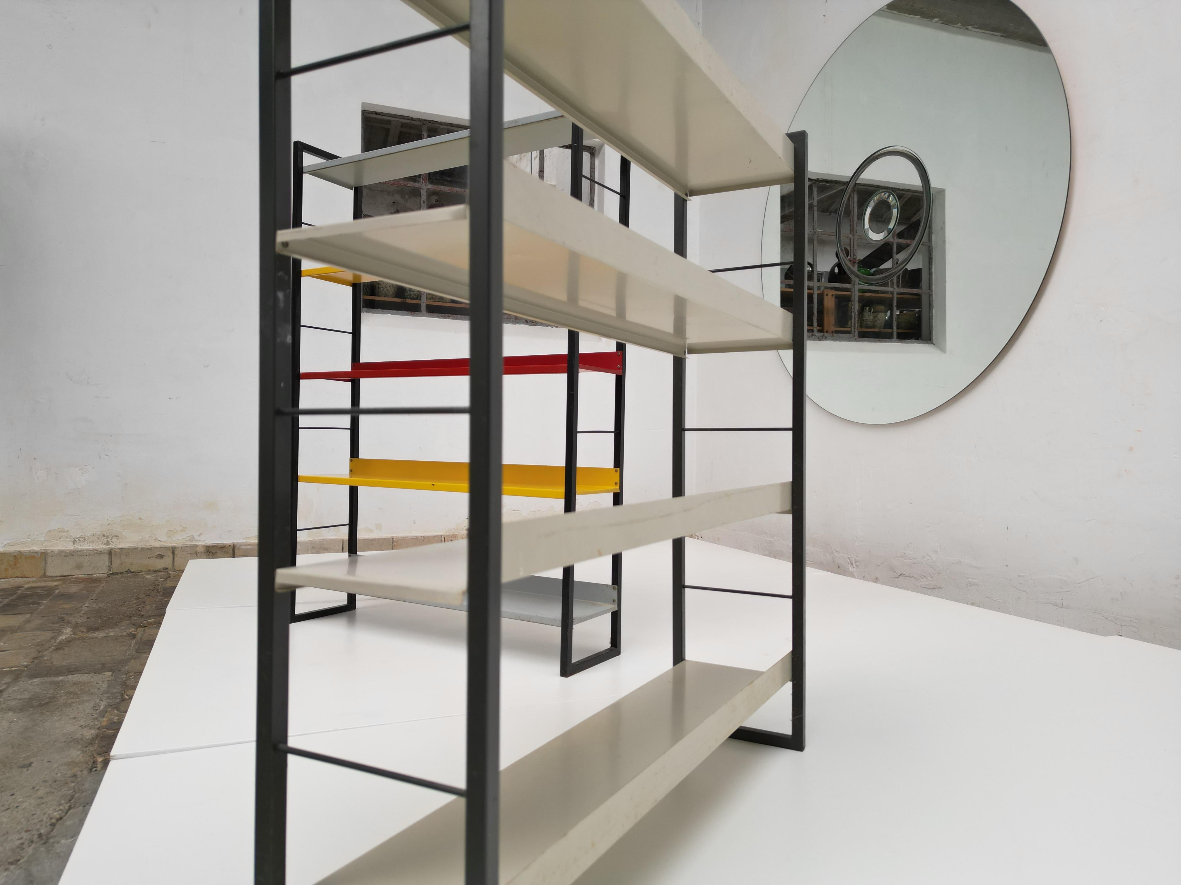 Paar von De Stijl