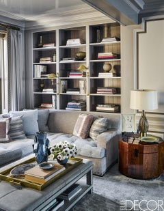 Paire de meubles de bar décagon par Harvey Probber