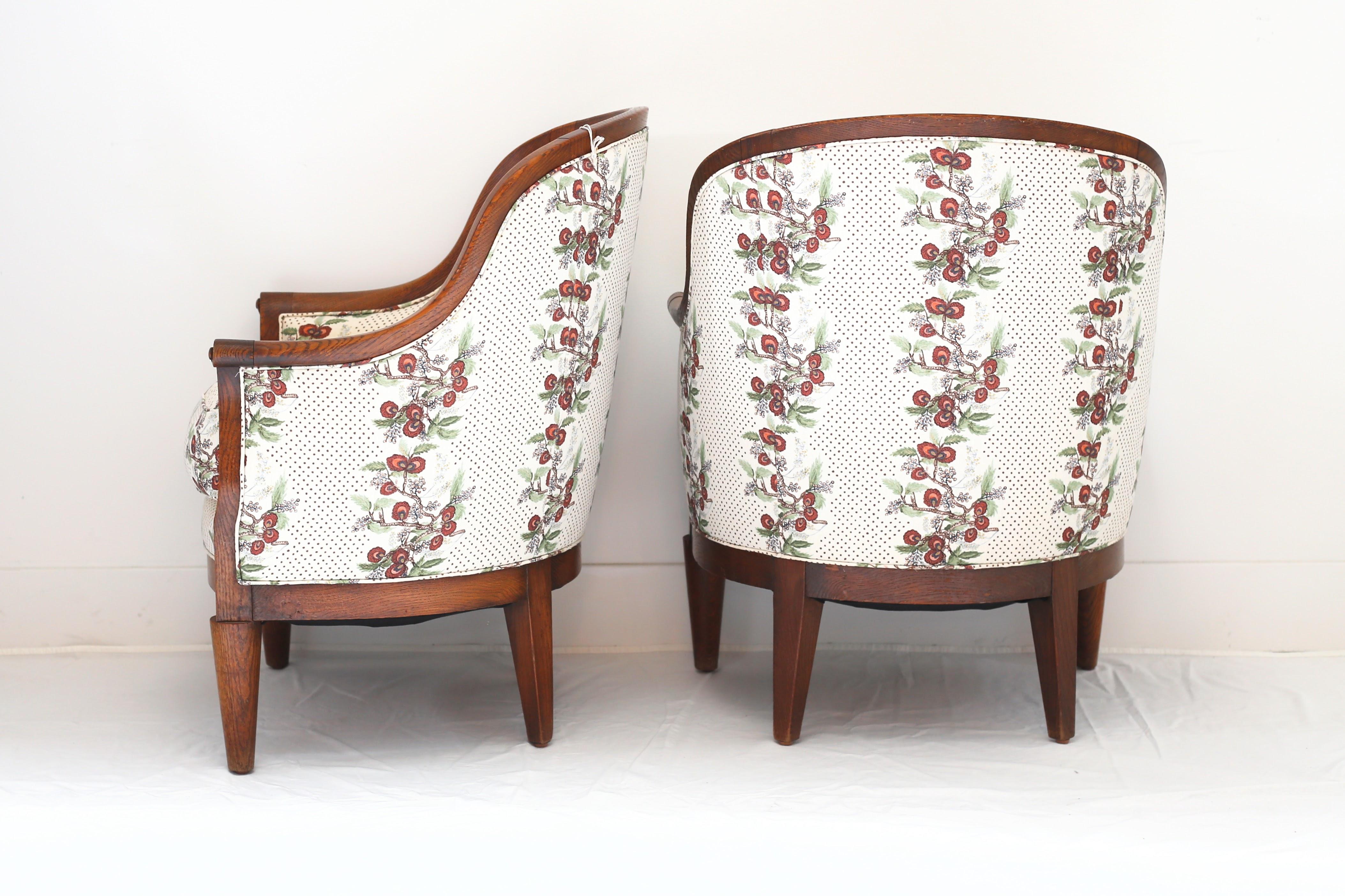 Pair of Vintage deco oak armchairs, newly upholstered in Ferrick Mason.
FRN793.