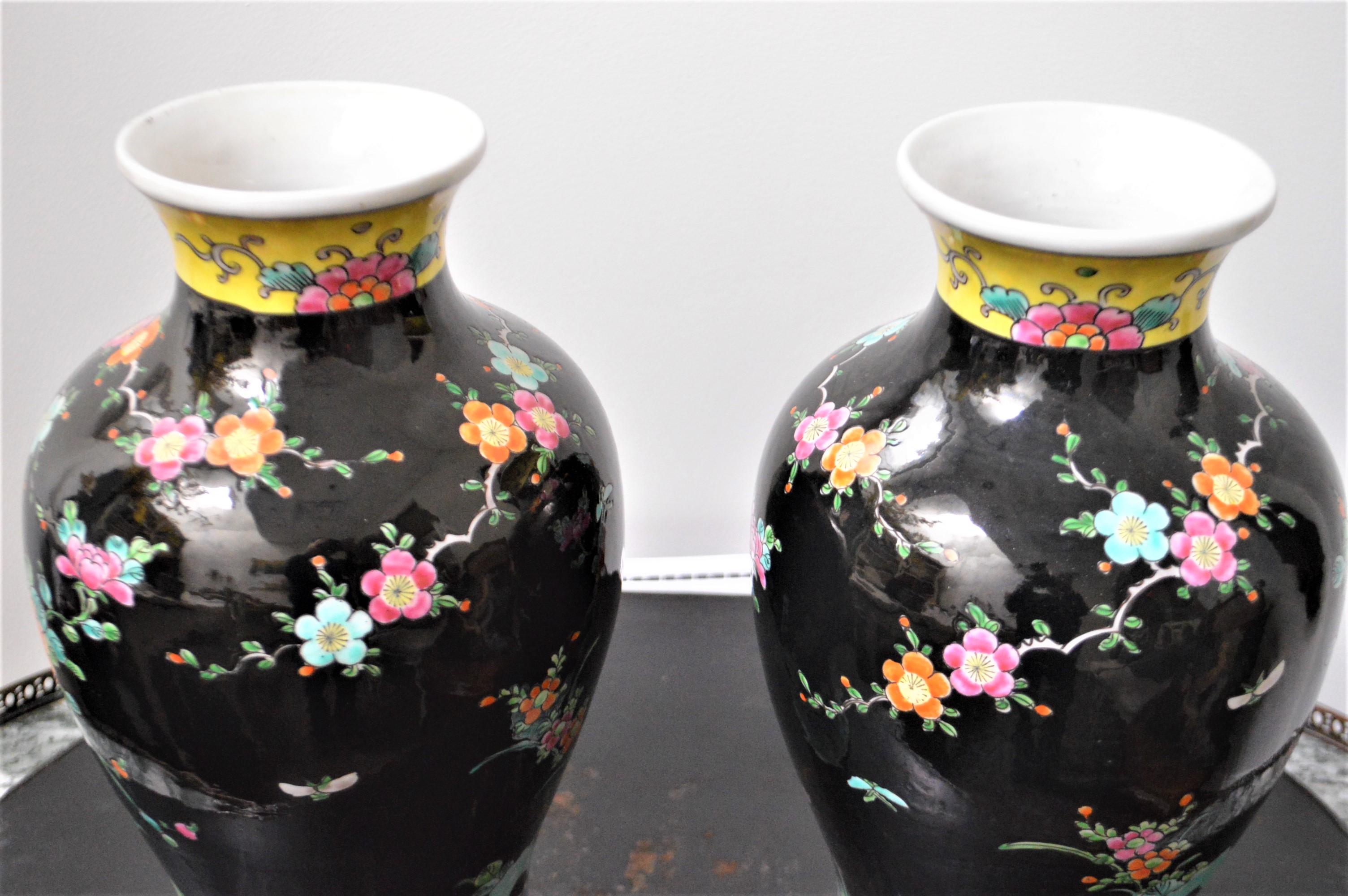 Hand-Painted Pair of Decorative Black Japanese Hand Painted Glazed Porcelain Vases For Sale
