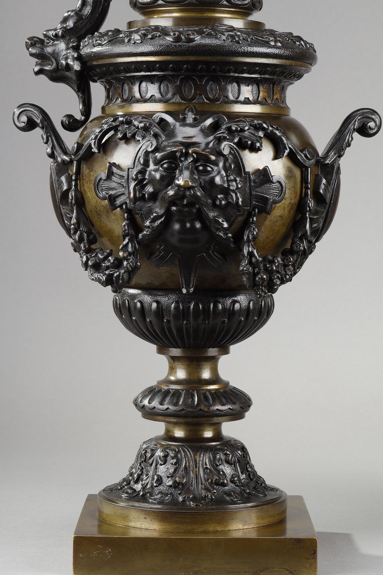 Dekorative Bronze-Würfel im Renaissance-Stil, Paar im Angebot 12