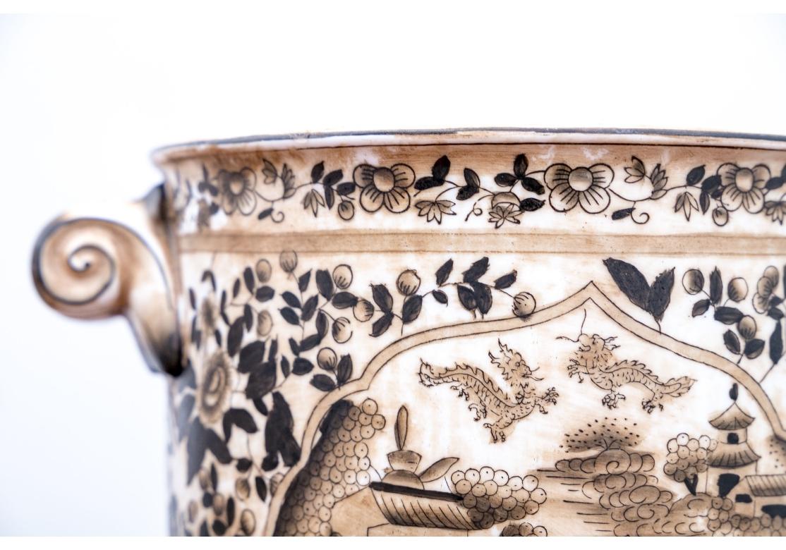 Pair Of Decorative Chinese Porcelain Cache Pots In Fair Condition For Sale In Bridgeport, CT