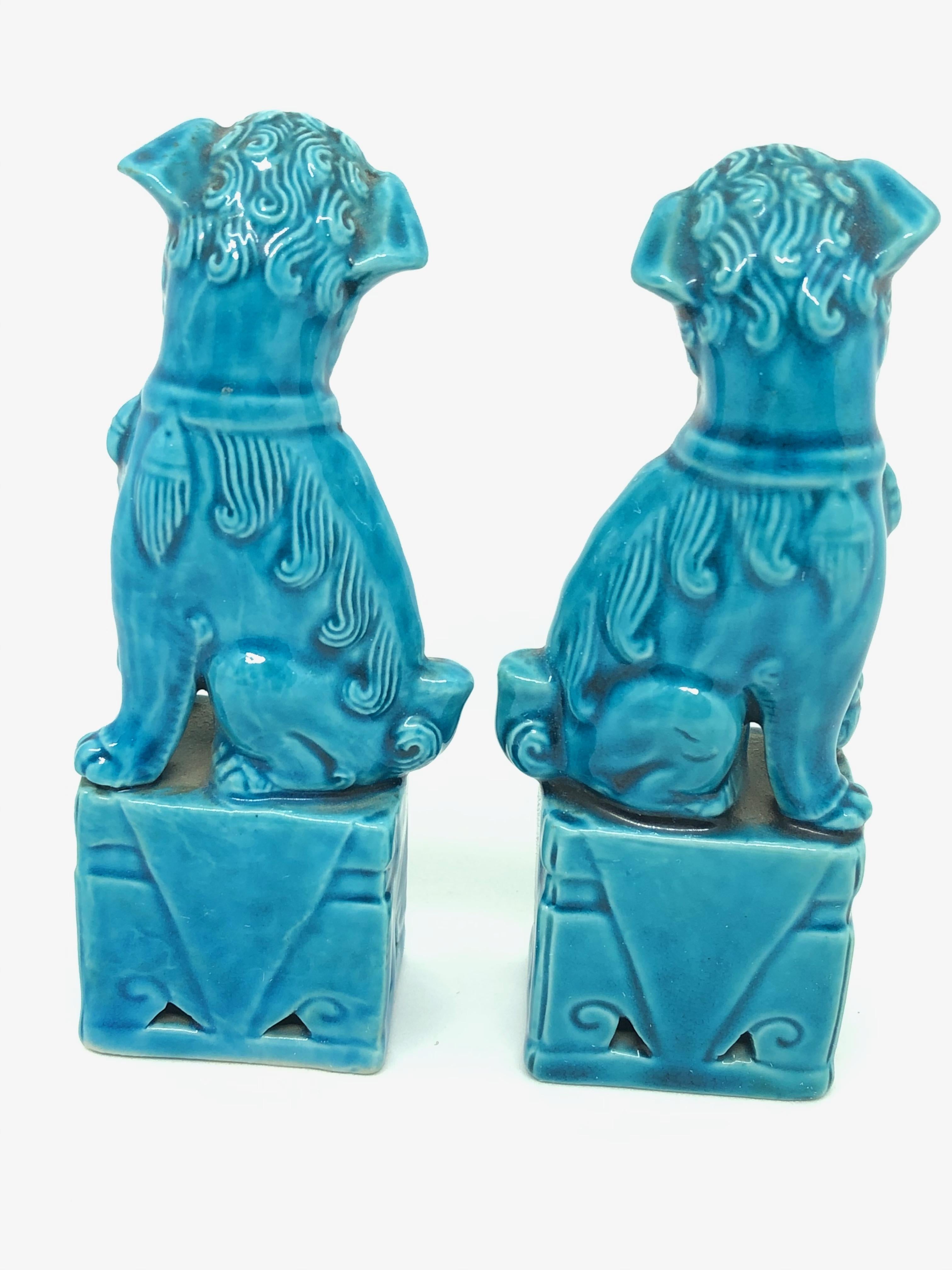 Hollywood Regency Pair of Decorative Chinese Turquoise Blue Mini Foo Dogs Sculptures