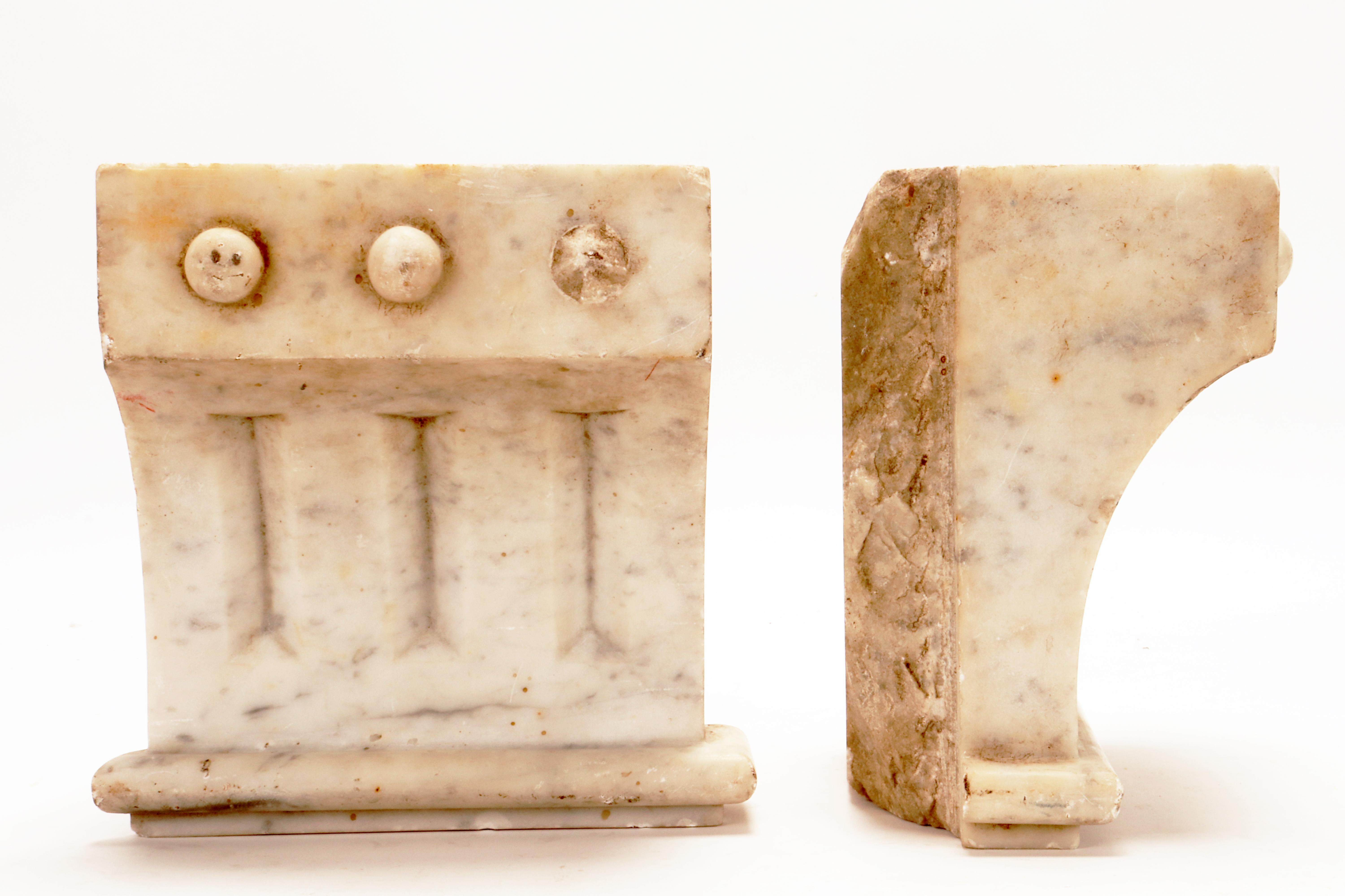 Pair of decorative elements, white veined marble, Italy 1850. For Sale 1