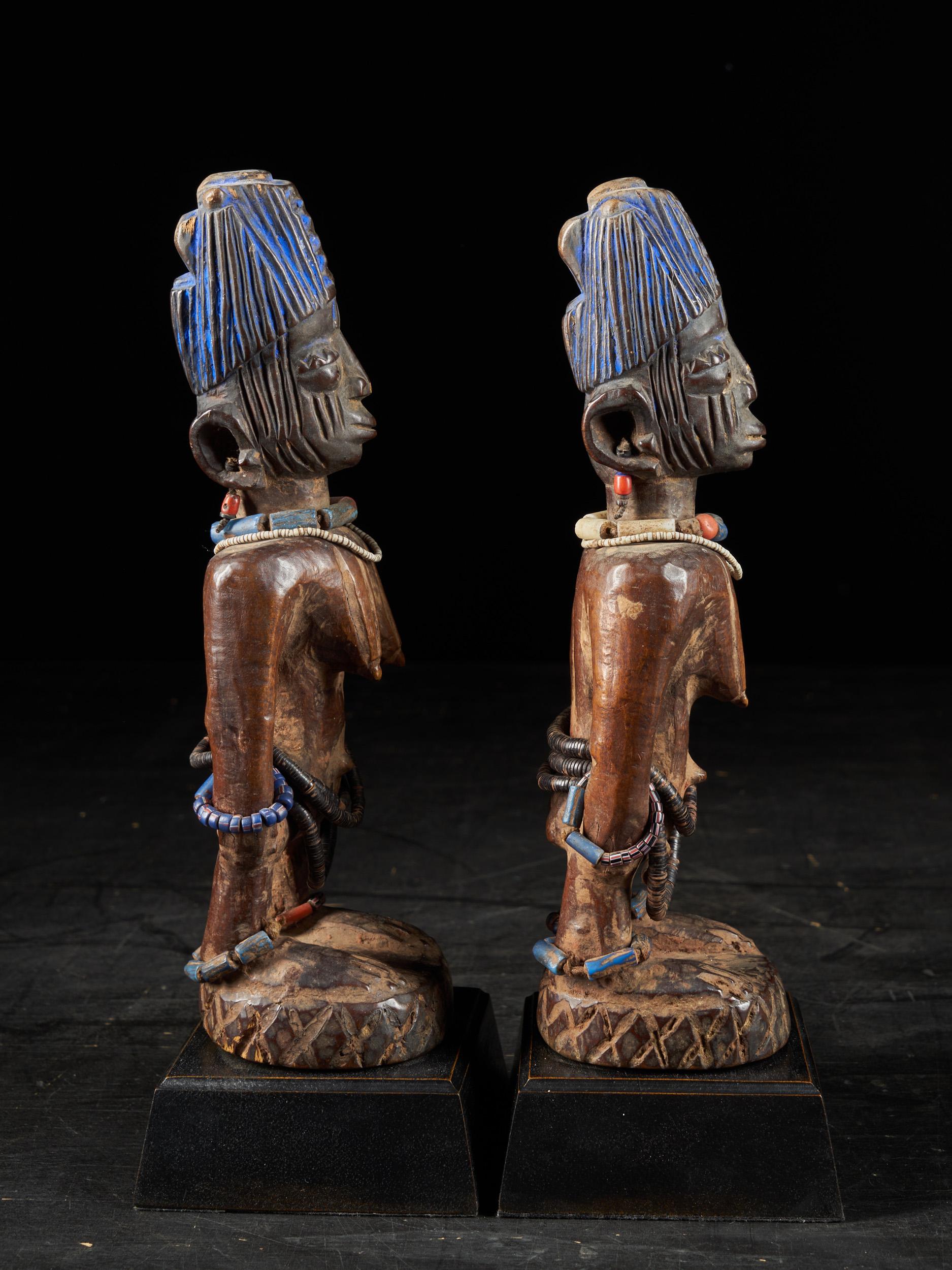 Wood Pair of Decorative Figures ScuIptures Ibeji Twin Figures, Yoruba people Nigeria For Sale