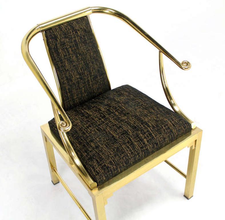 Laiton Paire de chaises décoratives à dossier baril en laiton massif forgé par Mastercraft MINT ! en vente