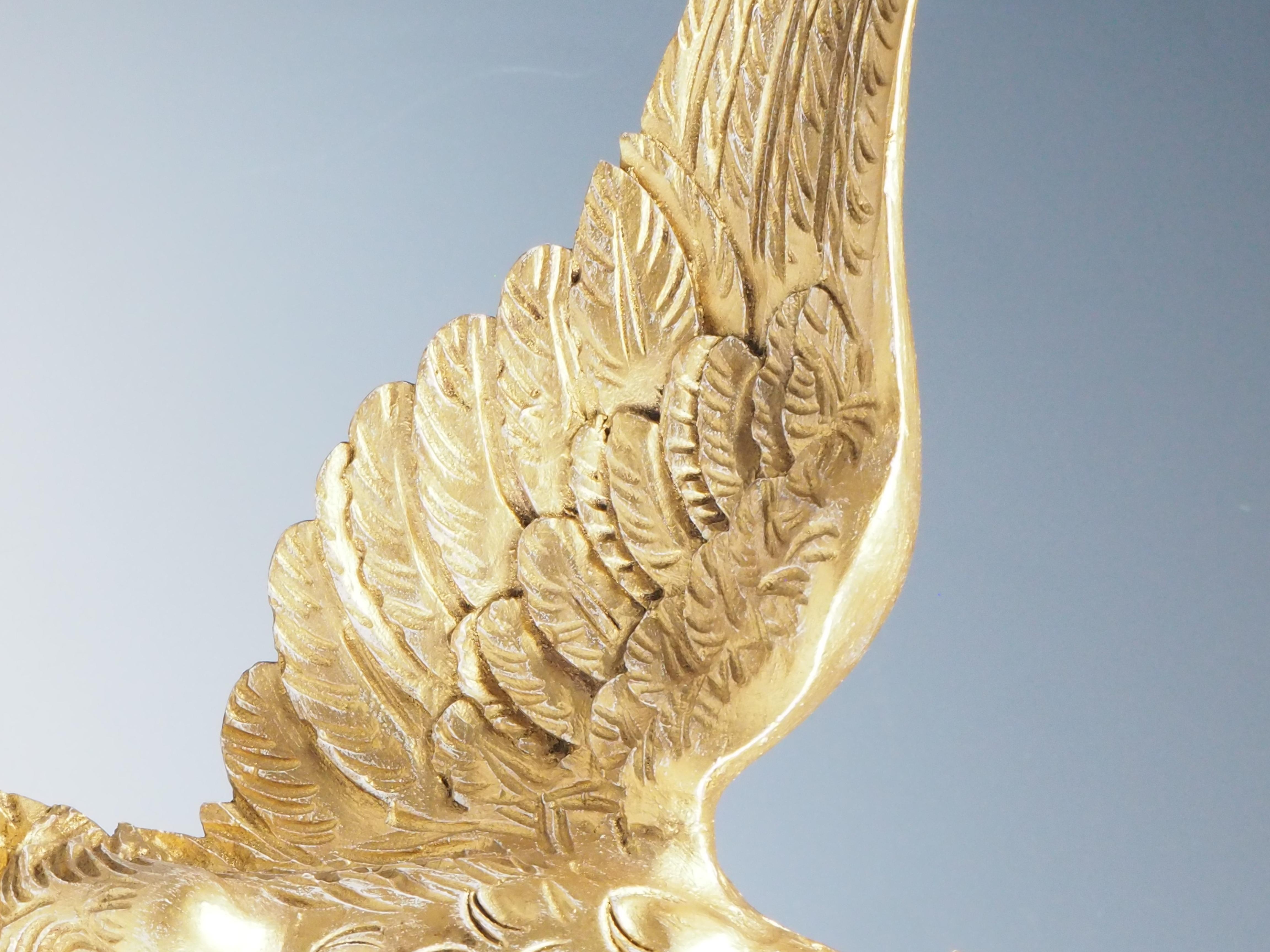Pair of Decorative Gilt Eagle Stands – Home Interior Decor For Sale 6
