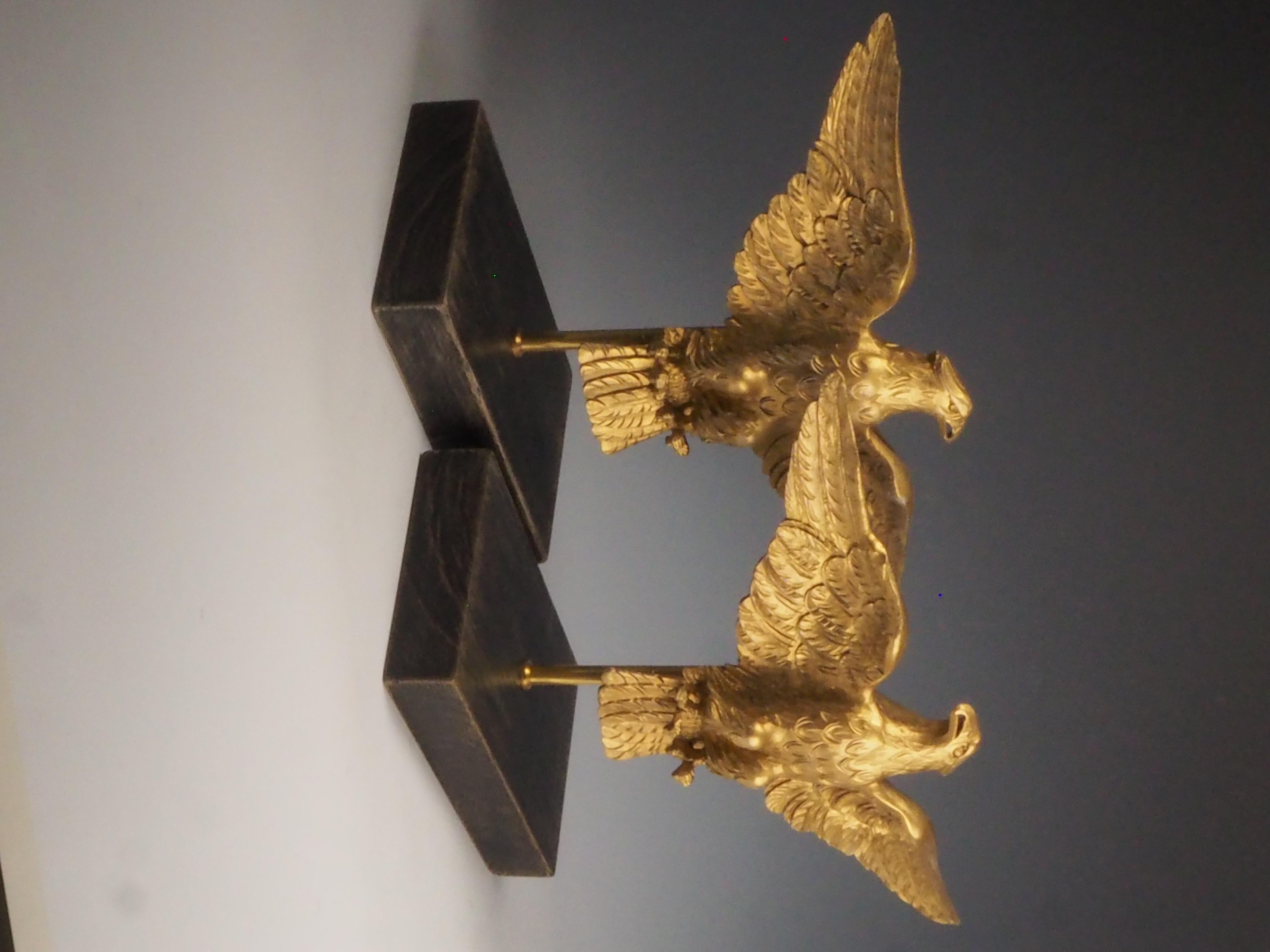 Pair of Decorative Gilt Eagle Stands – Home Interior Decor For Sale 9