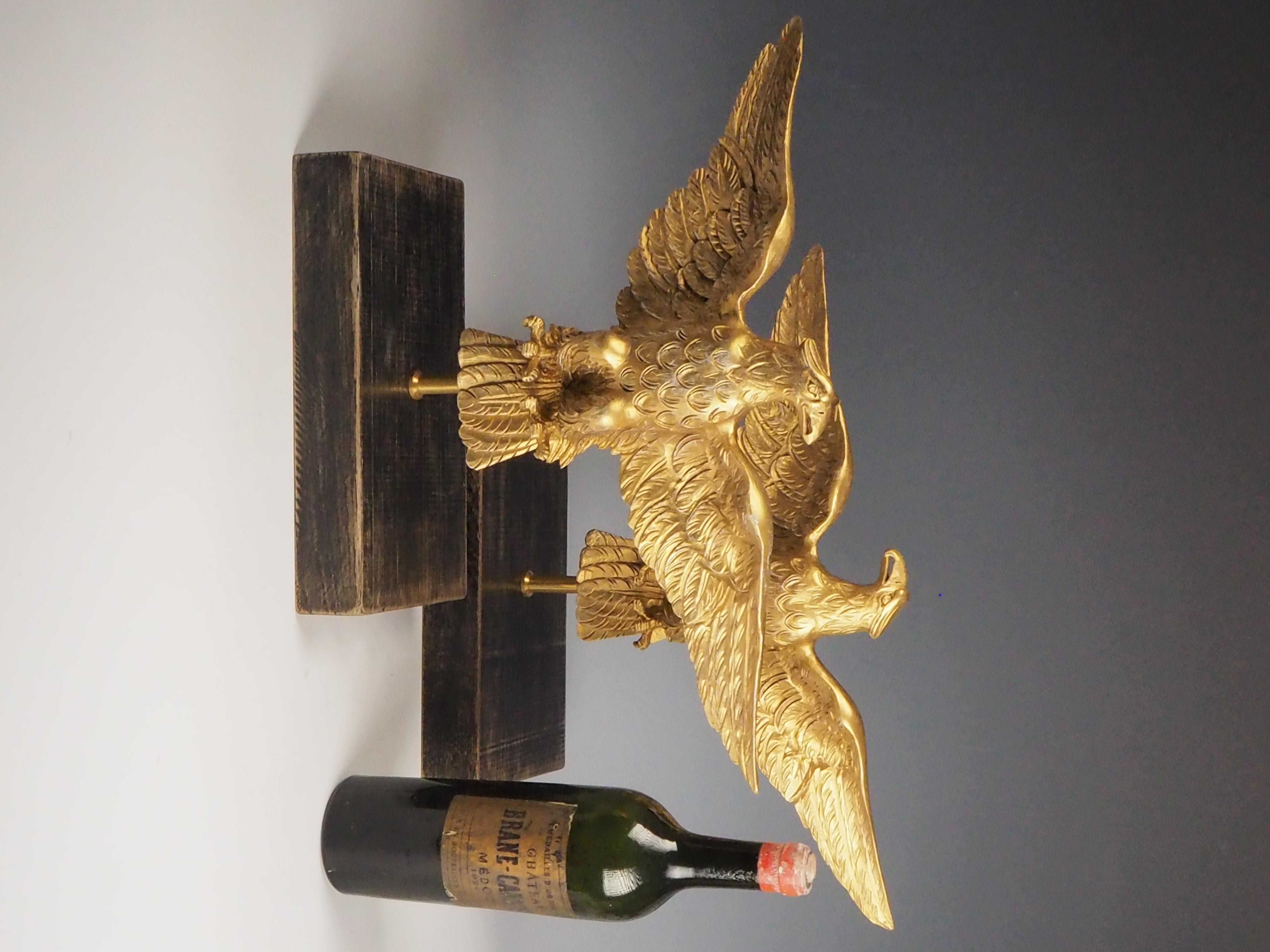 Oak Pair of Decorative Gilt Eagle Stands – Home Interior Decor For Sale